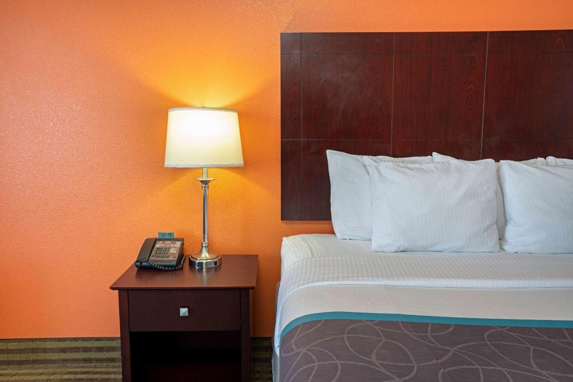La Quinta by Wyndham Houston IAH Bush Intl Airport E photo 15