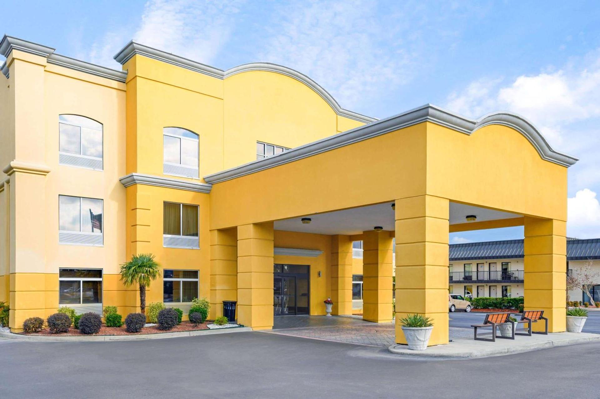 La Quinta by Wyndham Florence photo 32