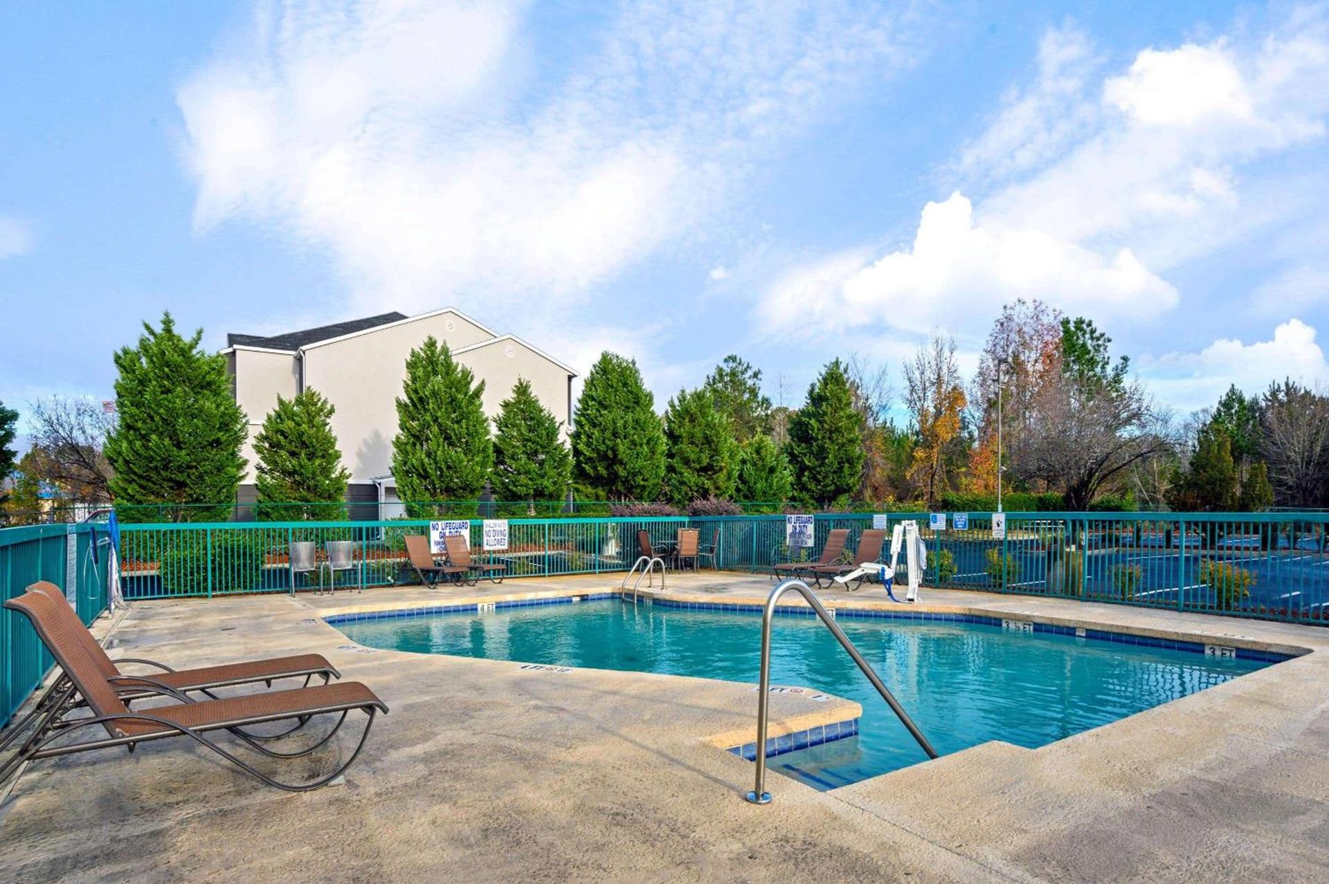 La Quinta by Wyndham Florence photo 27