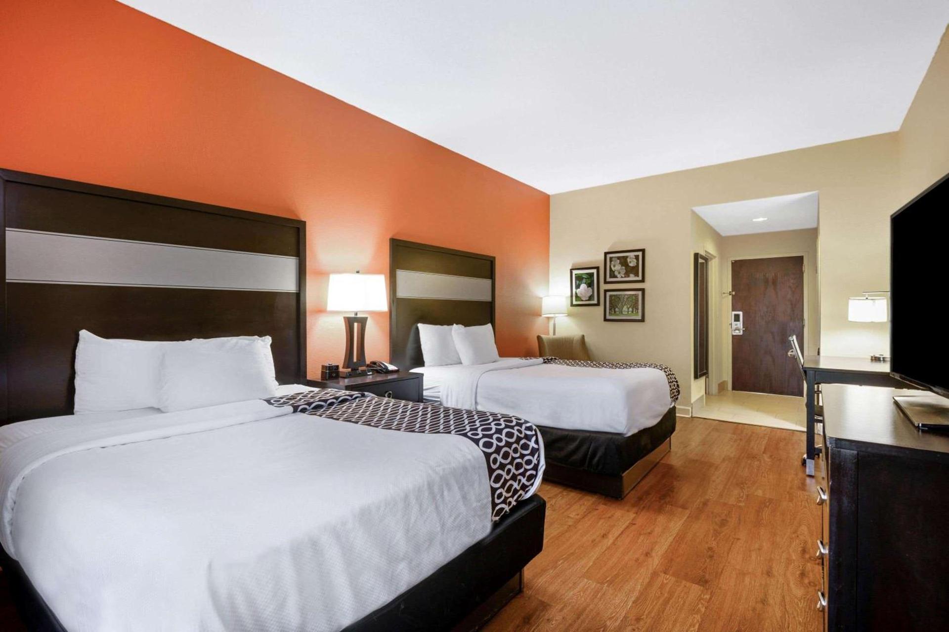 La Quinta by Wyndham Florence photo 17