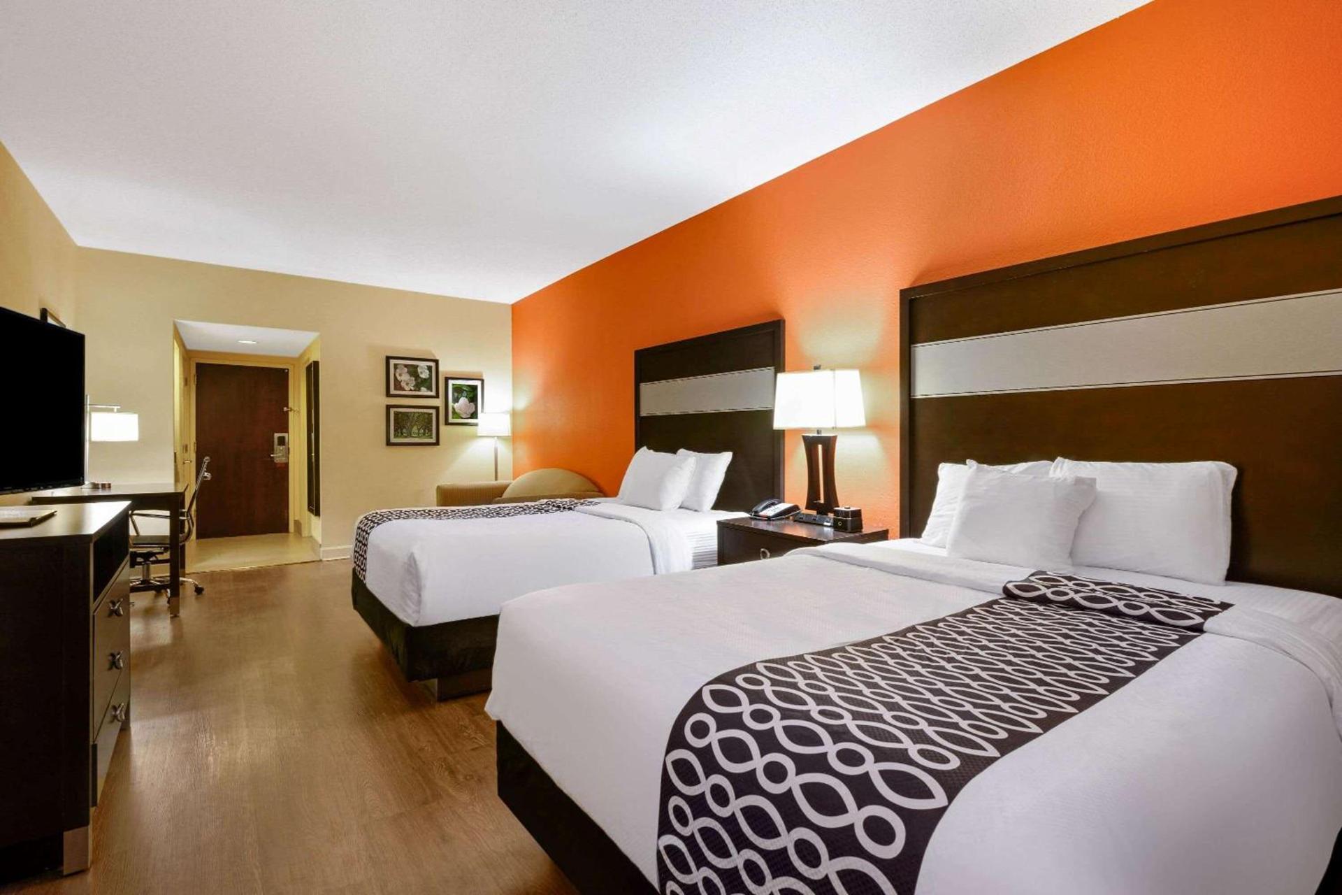 La Quinta by Wyndham Florence photo 10