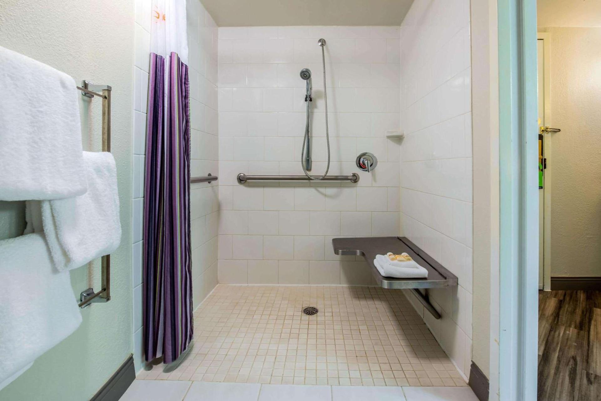 La Quinta by Wyndham Fort Lauderdale Tamarac photo 27