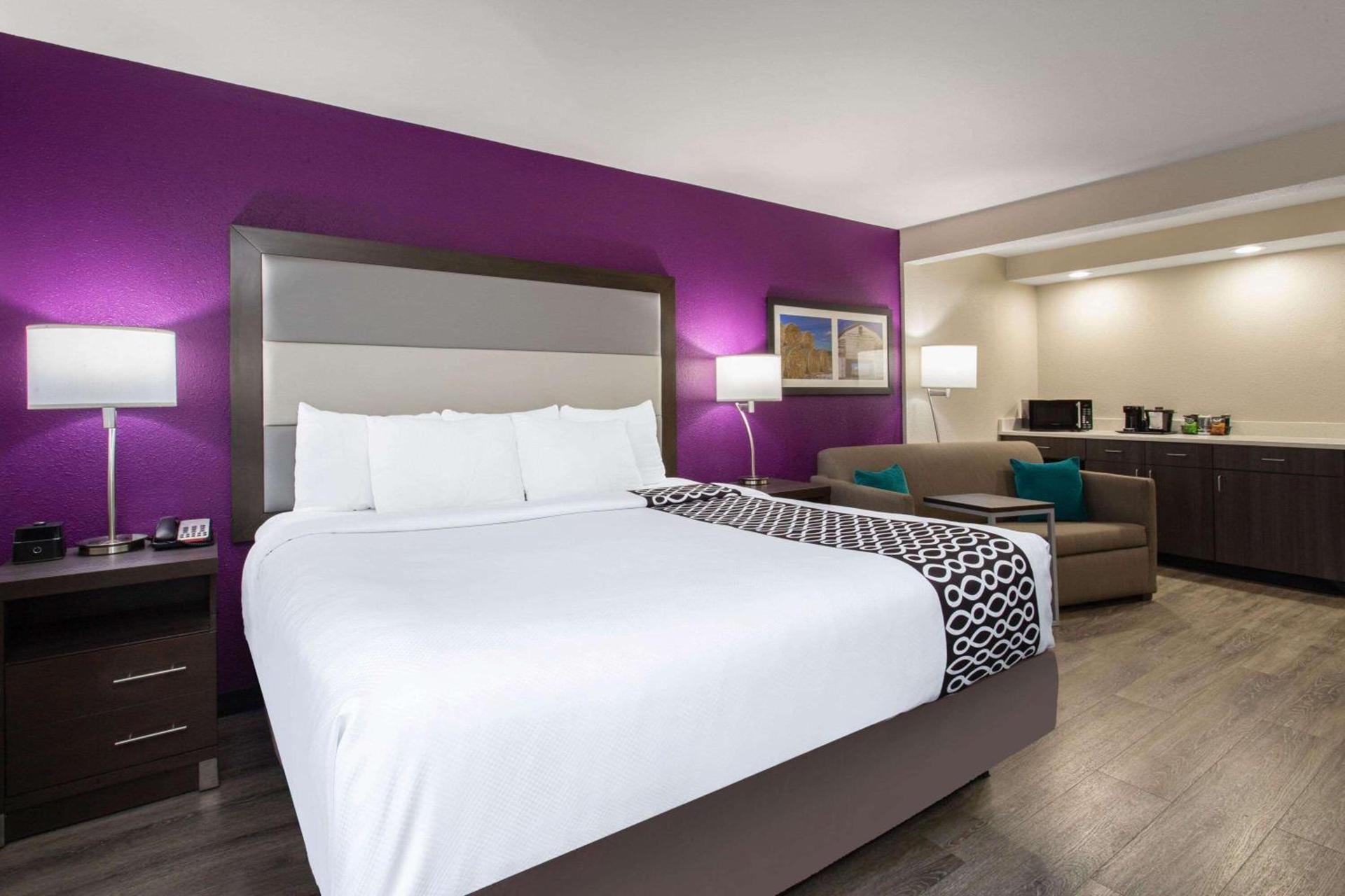 La Quinta by Wyndham Effingham photo 26