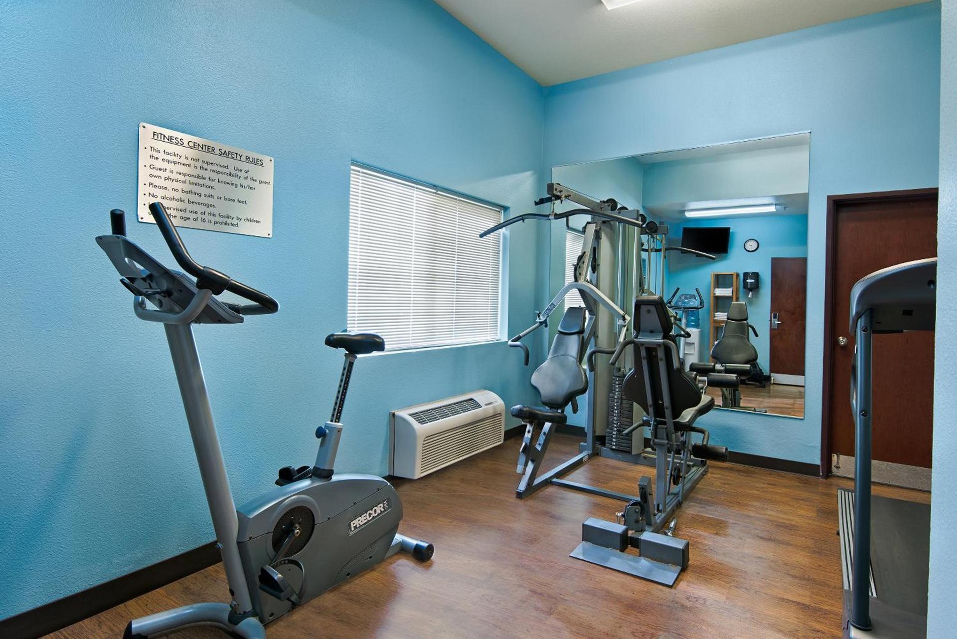 Oxford Suites Hermiston photo 28