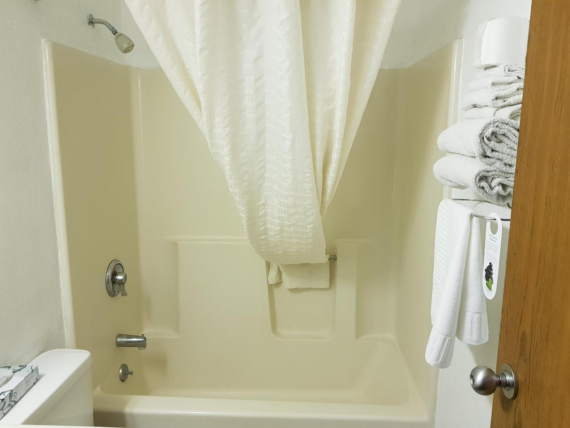 Le Mars Inn and Suites photo 5