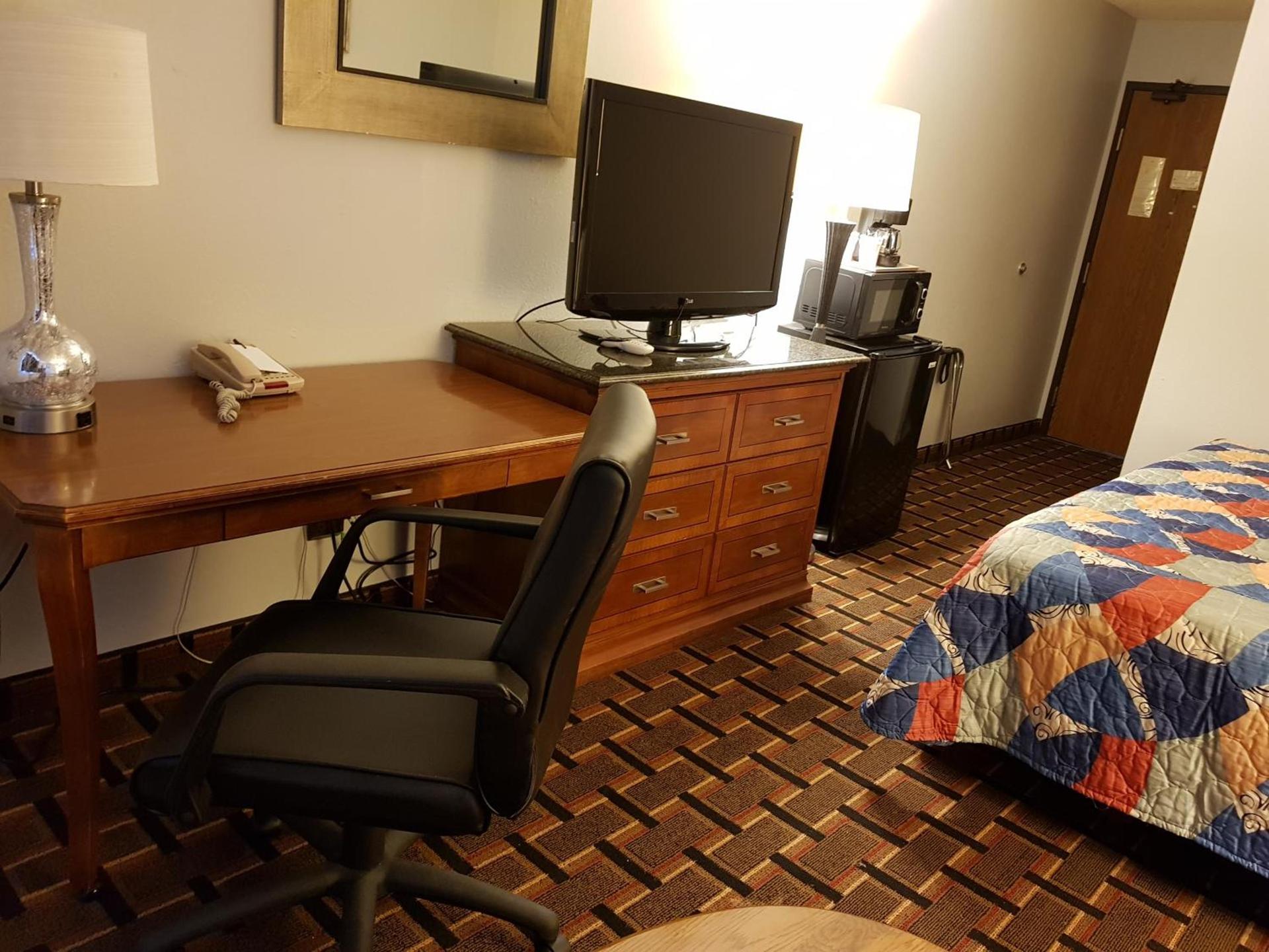 Le Mars Inn and Suites photo 6