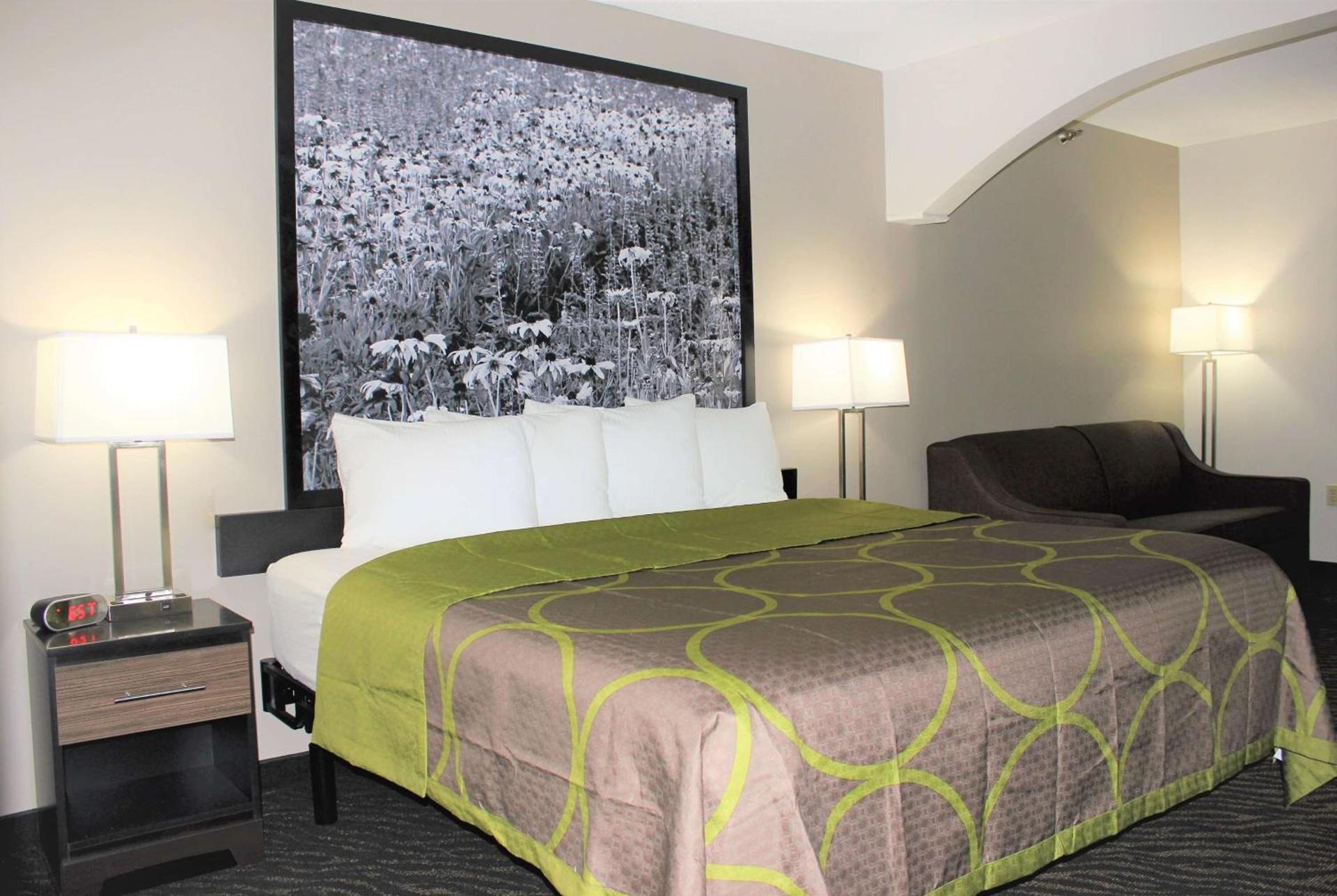 Super 8 by Wyndham High Point/Greensboro photo 15
