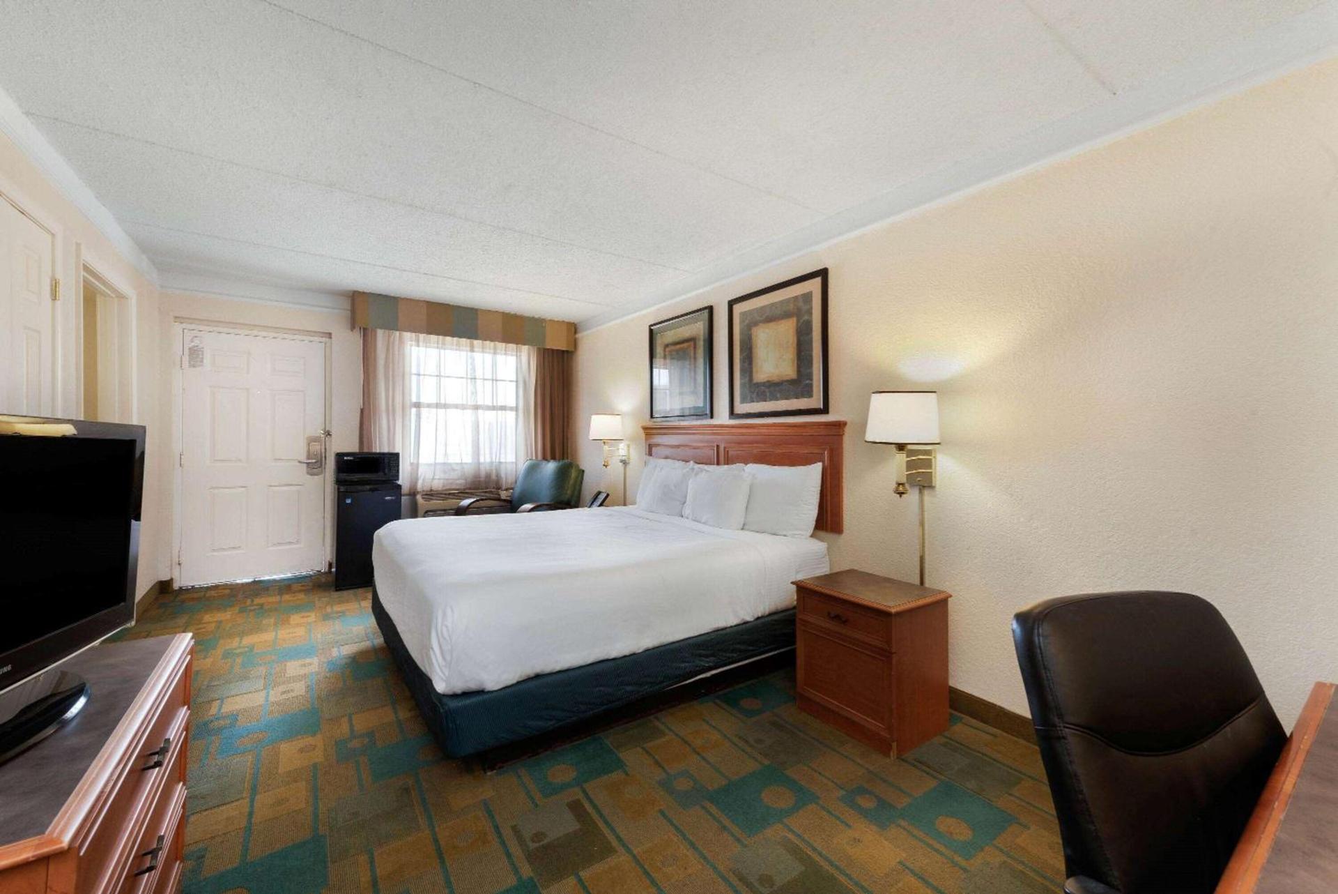 La Quinta Inn by Wyndham Bossier City photo 16
