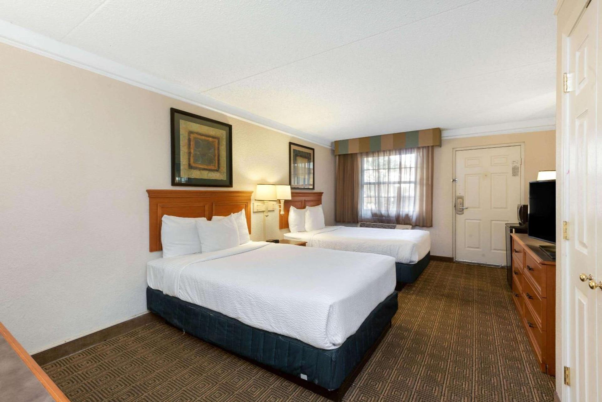 La Quinta Inn by Wyndham Bossier City photo 14