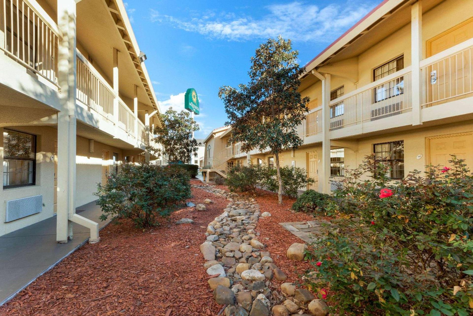 La Quinta Inn by Wyndham Bossier City photo 4