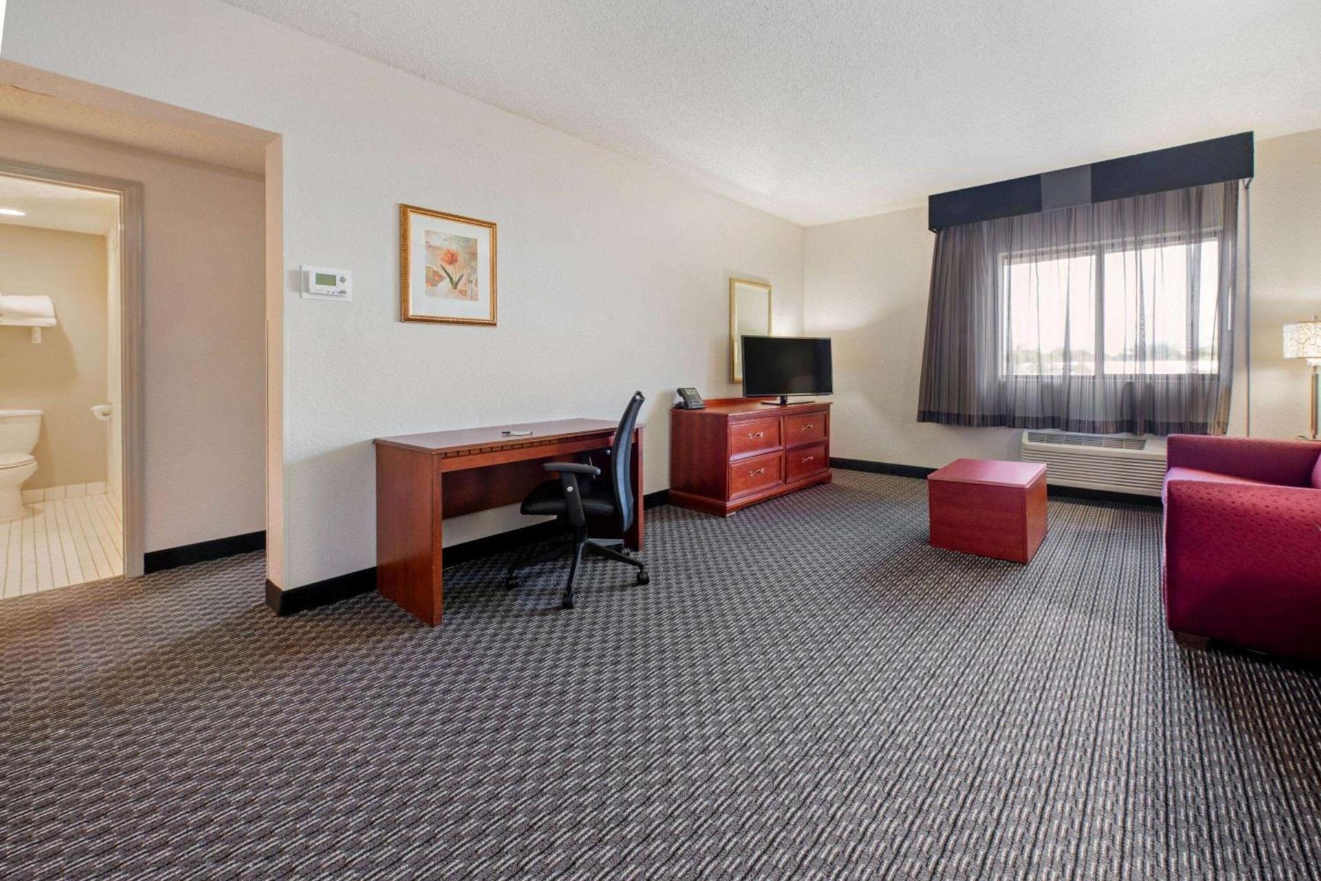 La Quinta Inn by Wyndham Ft. Lauderdale Tamarac East photo 16