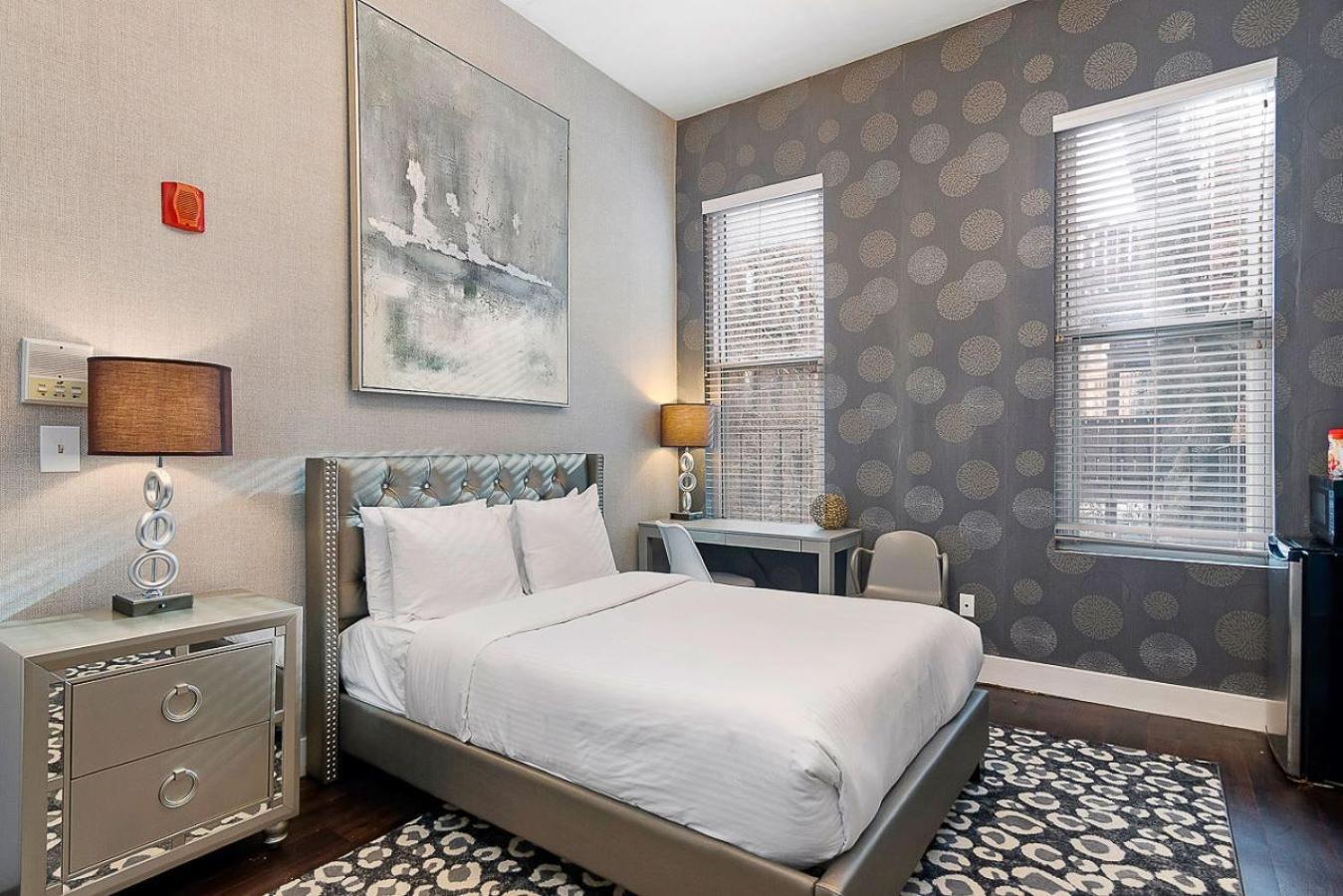 Bay Village Suites photo 1