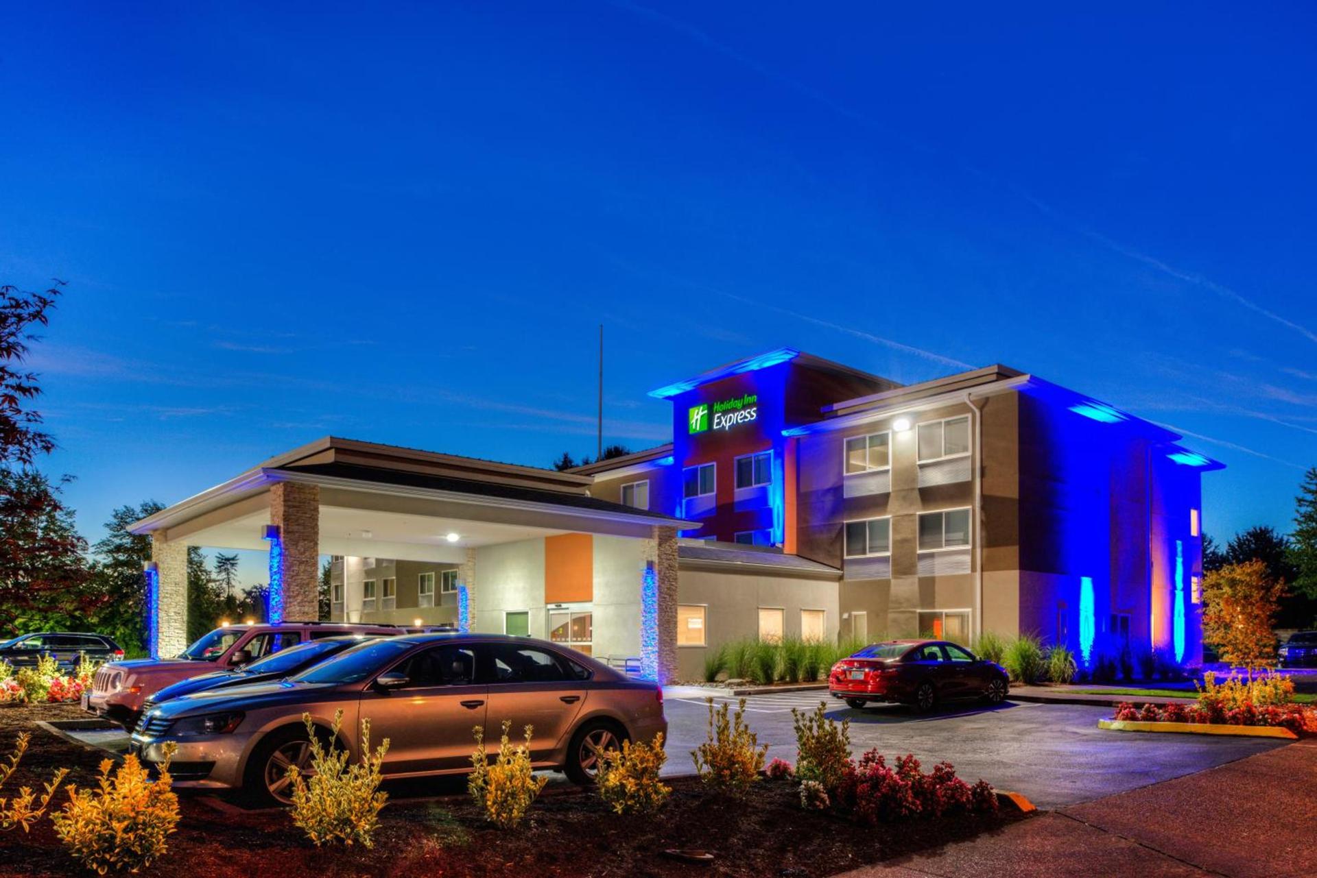 Holiday Inn Express Newberg - Wine Country by IHG — hotel in Newberg