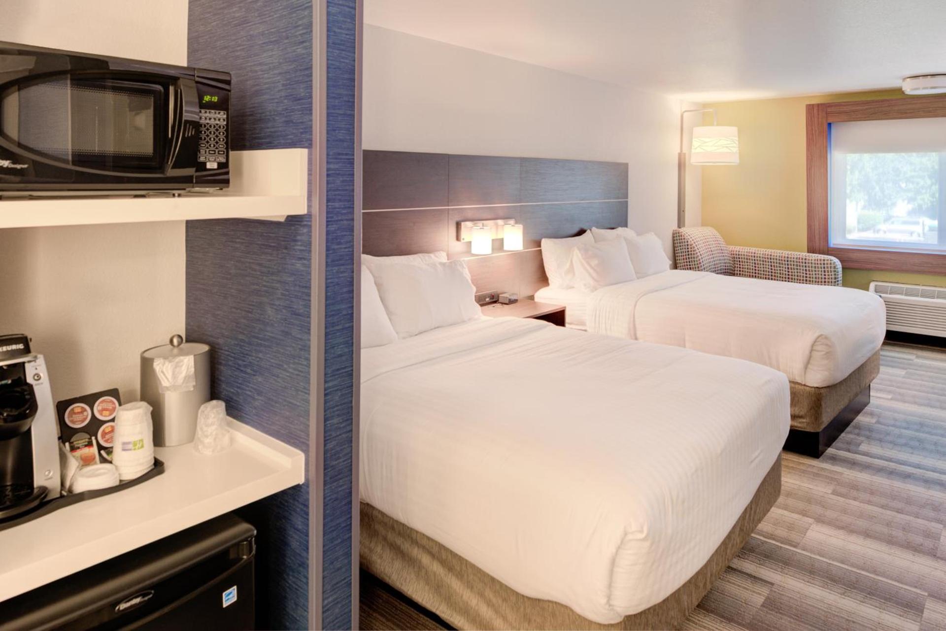 Holiday Inn Express Newberg - Wine Country by IHG photo 41