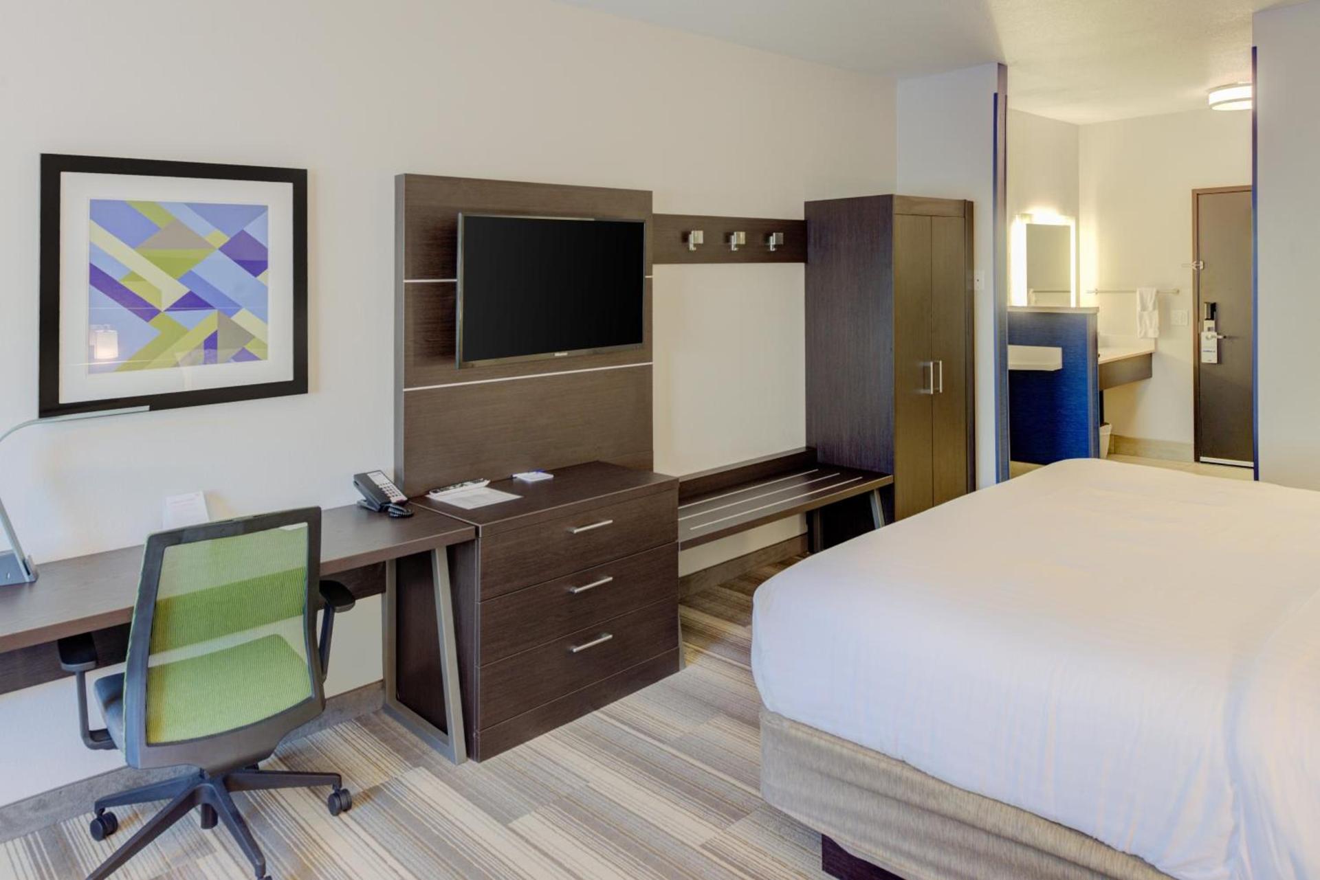 Holiday Inn Express Newberg - Wine Country by IHG photo 39