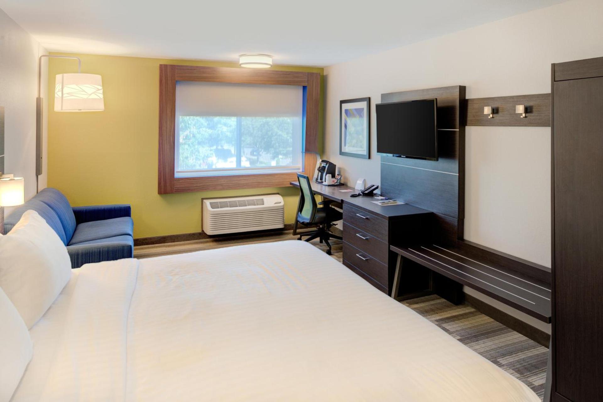Holiday Inn Express Newberg - Wine Country by IHG photo 19