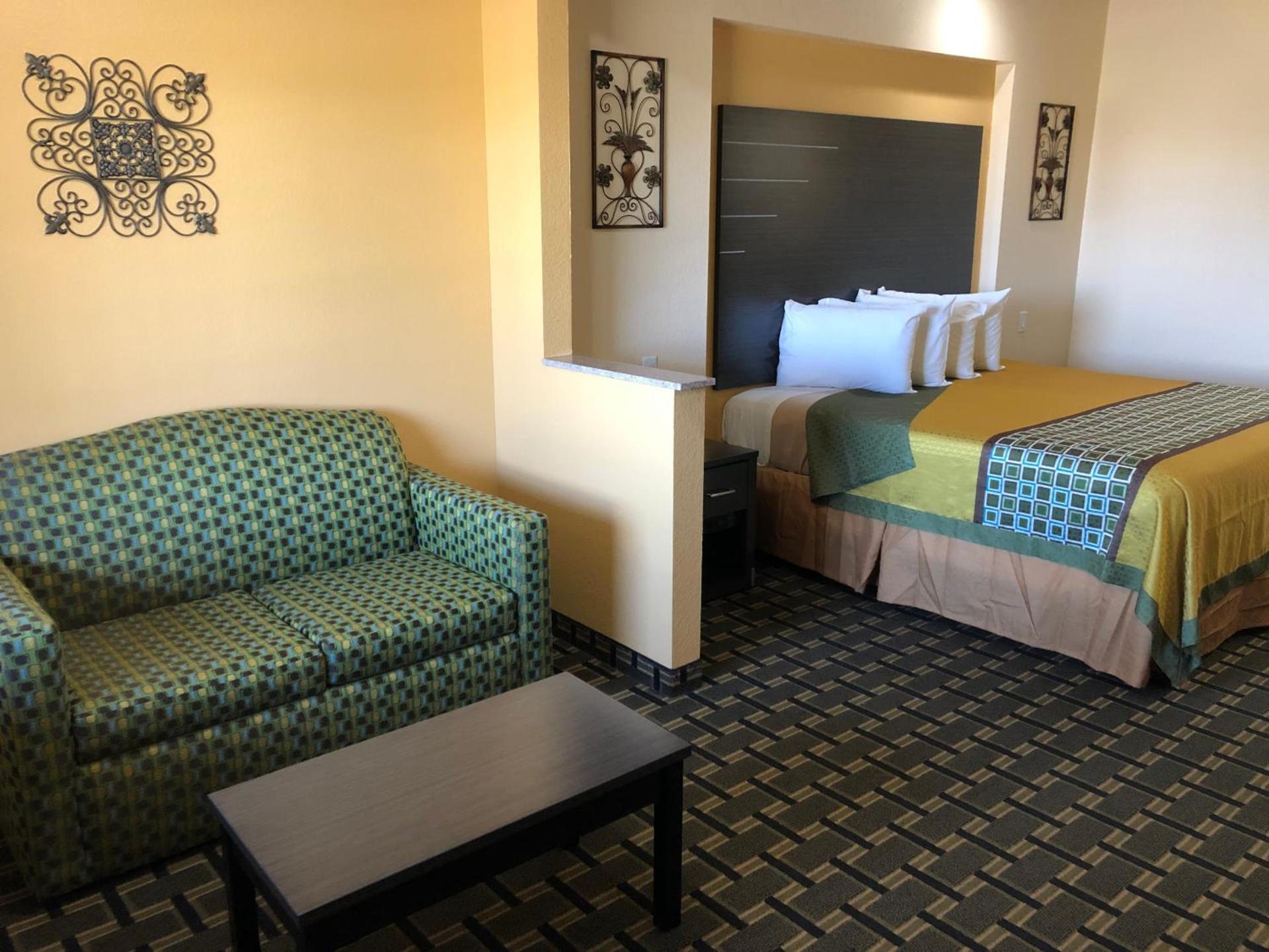 Homegate Inn & Suites West Memphis photo 2