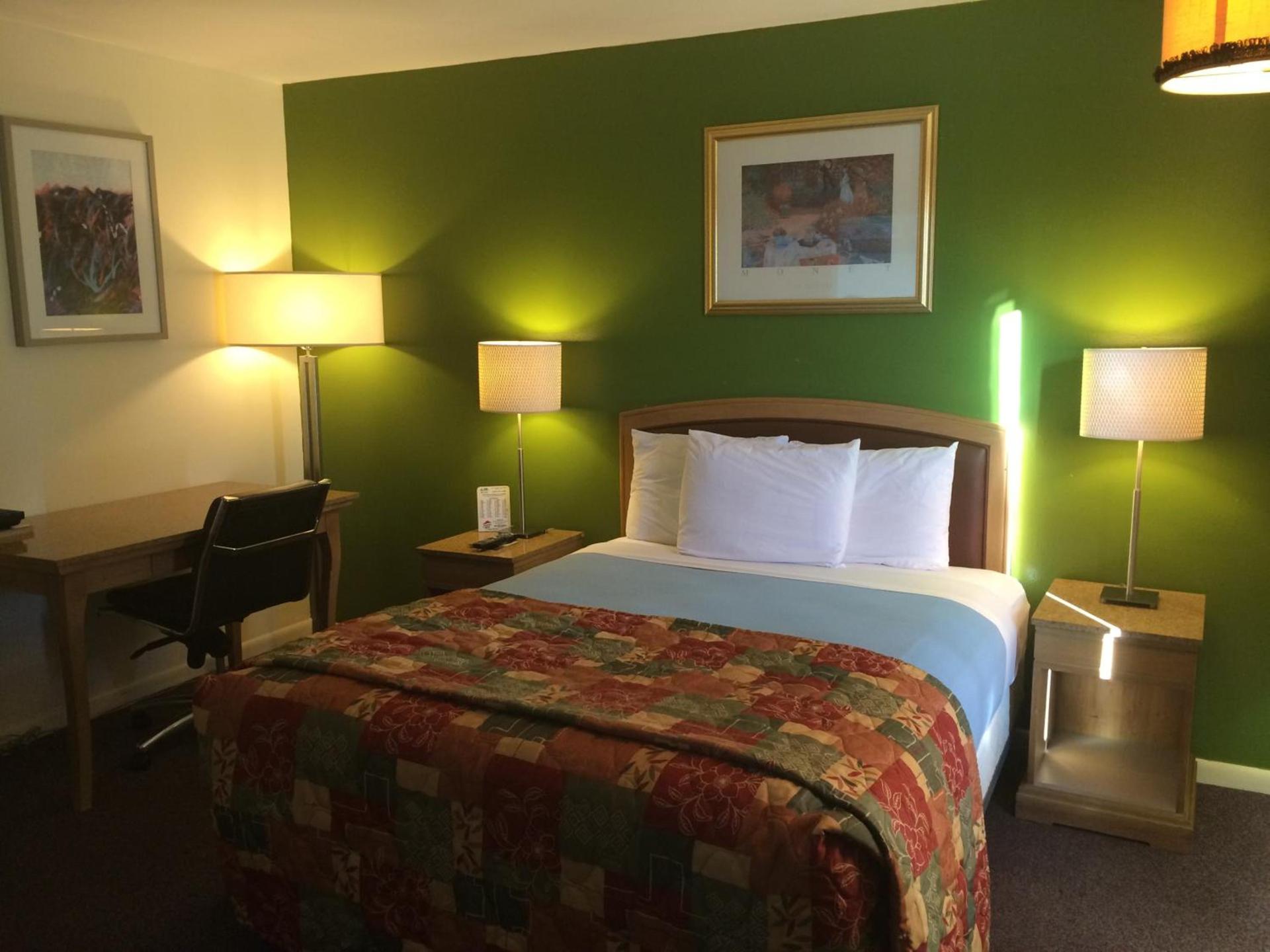 Alamo Motel photo 3