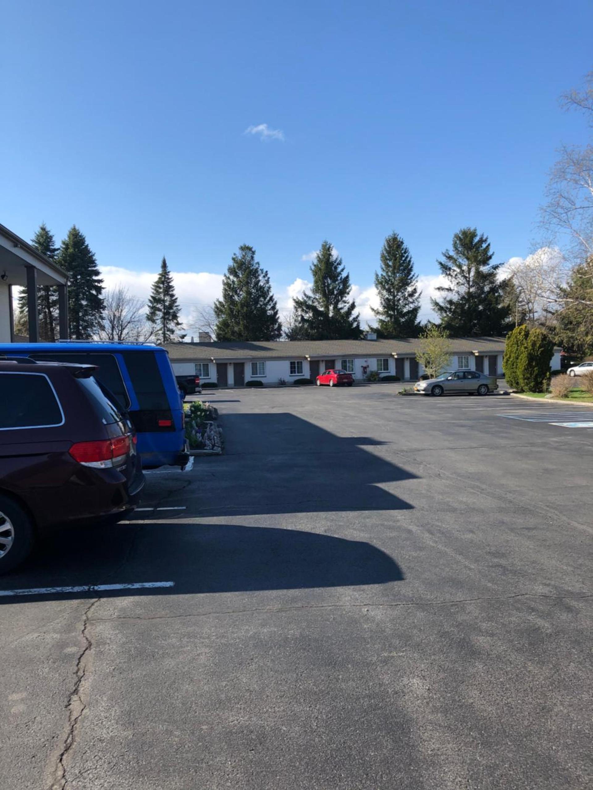 Americas Best Value Inn photo 6