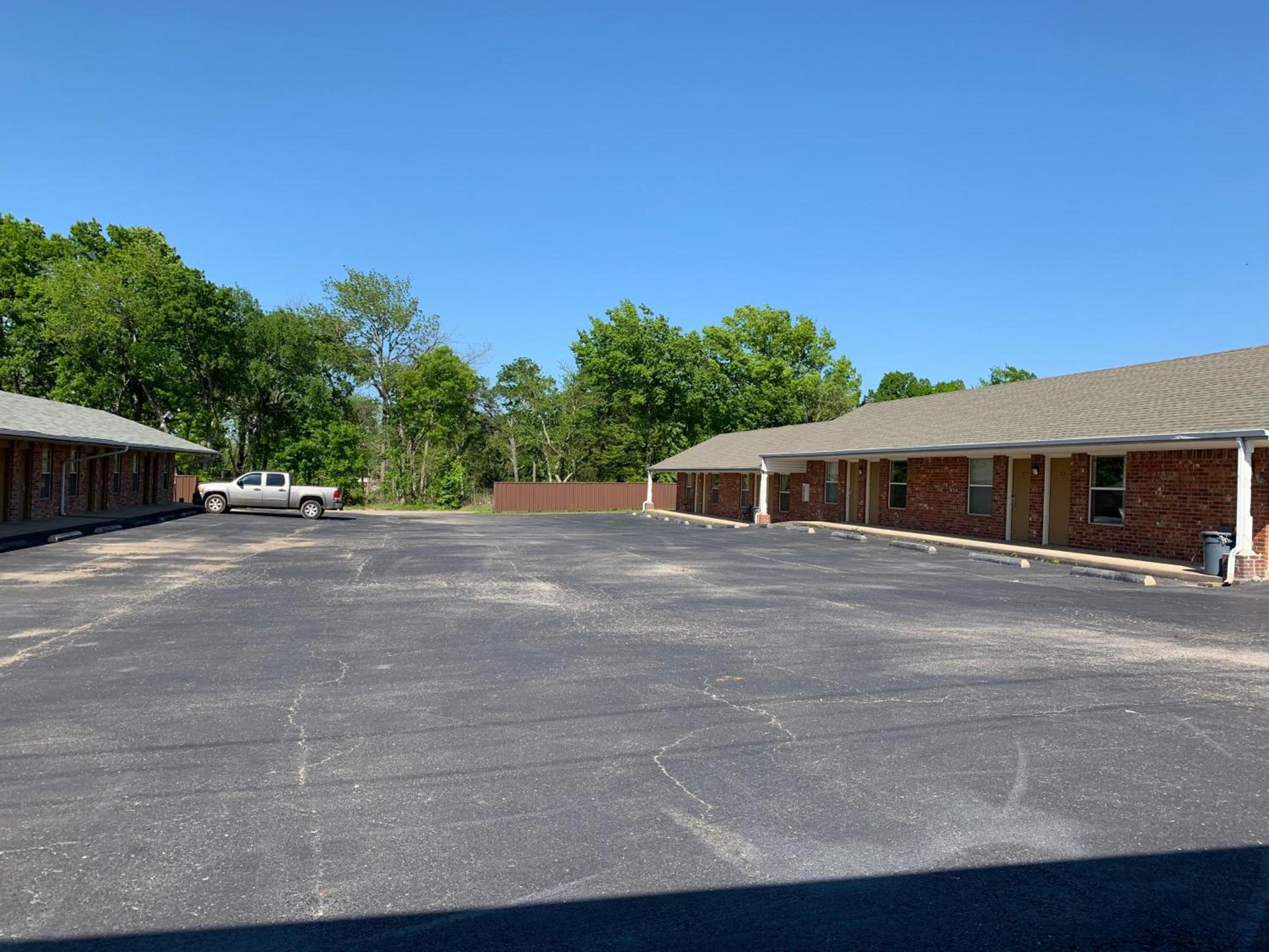 Budget Inn Madill photo 6
