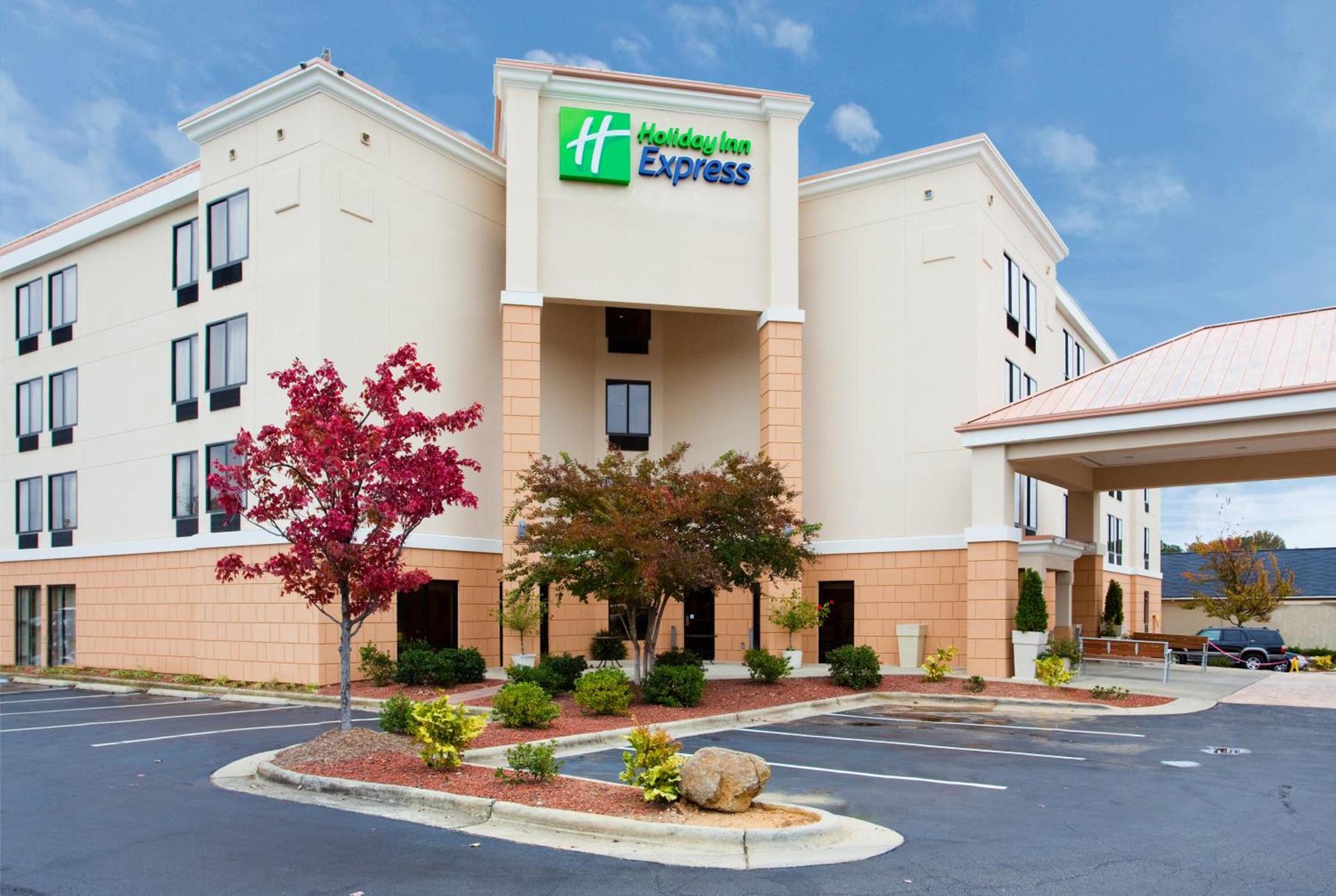 Holiday Inn Express Durham by IHG photo 5