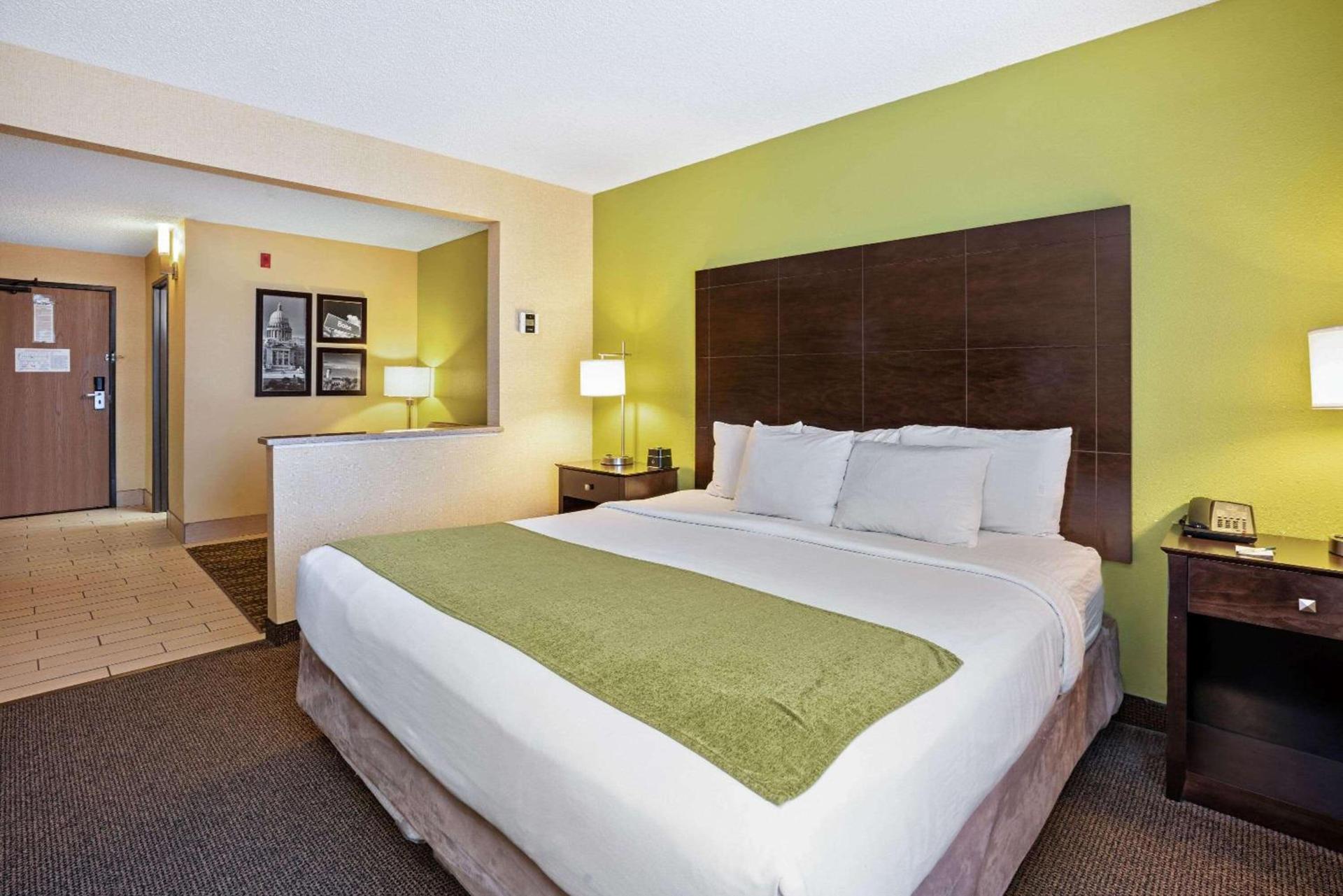 La Quinta by Wyndham Boise Airport photo 32