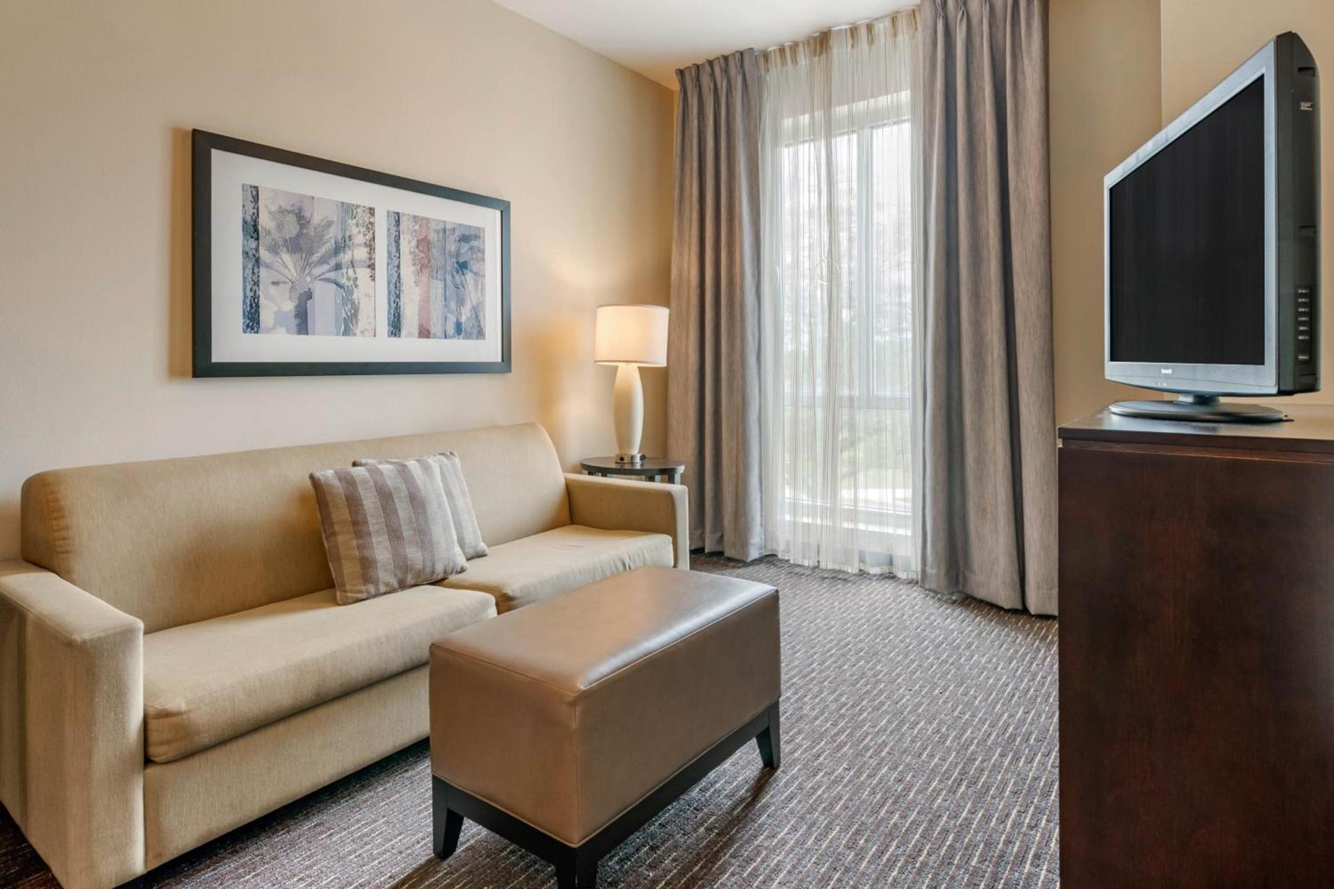 Staybridge Suites St. Petersburg FL by IHG photo 31
