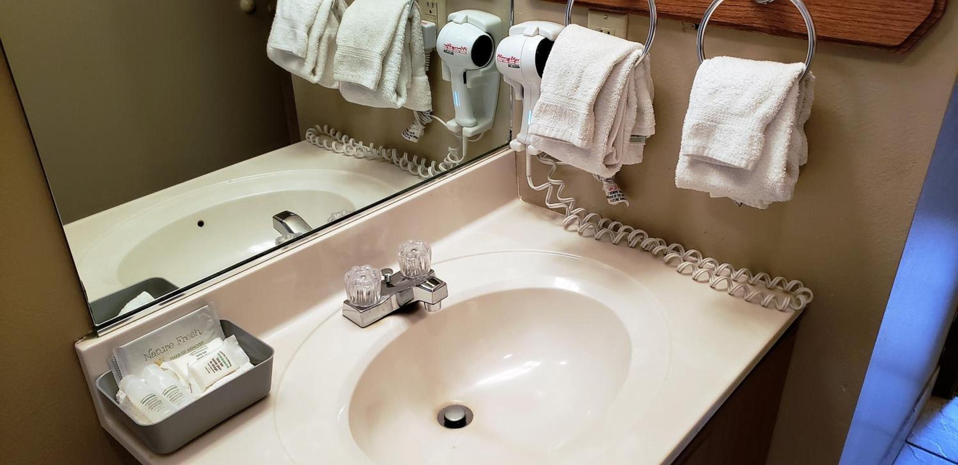 Lewis & Clark Resort photo 69