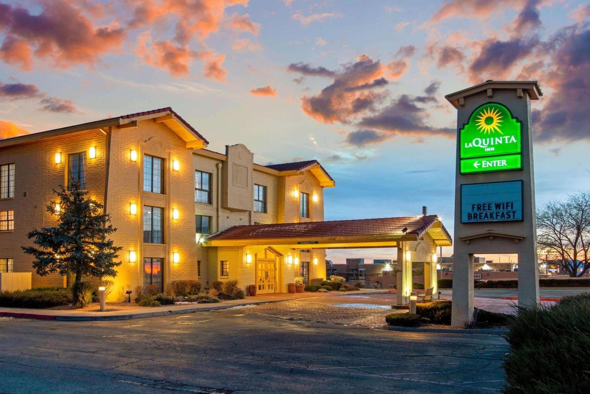 La Quinta Inn by Wyndham Santa Fe photo 3