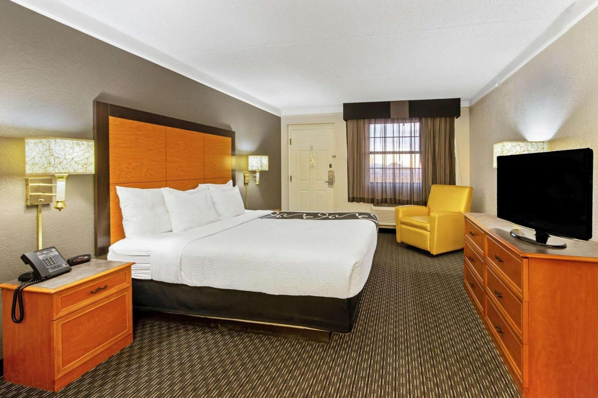 La Quinta Inn by Wyndham Santa Fe photo 19