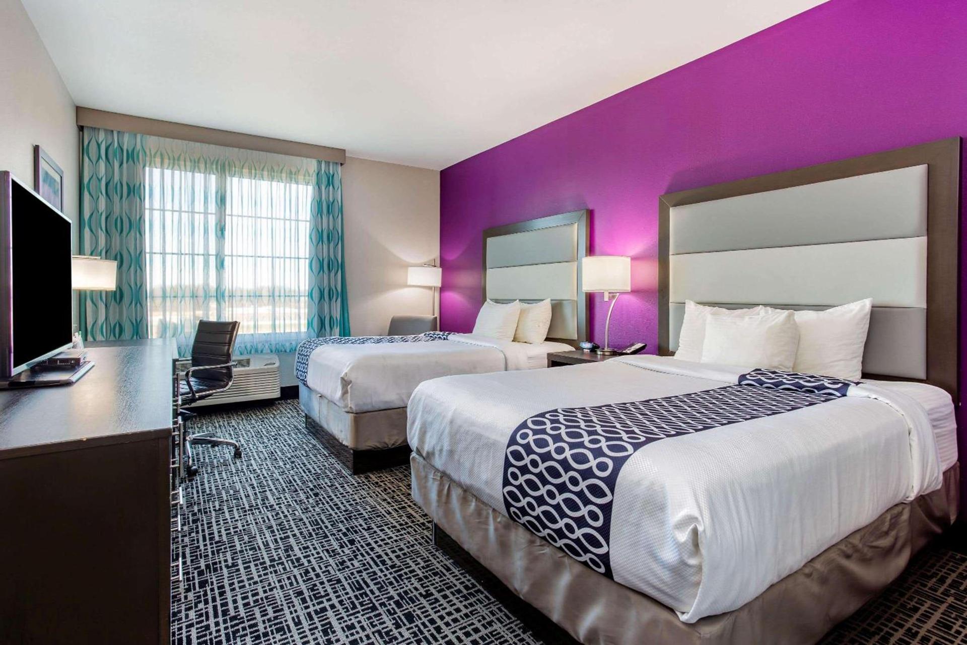 La Quinta by Wyndham Springfield IL photo 43