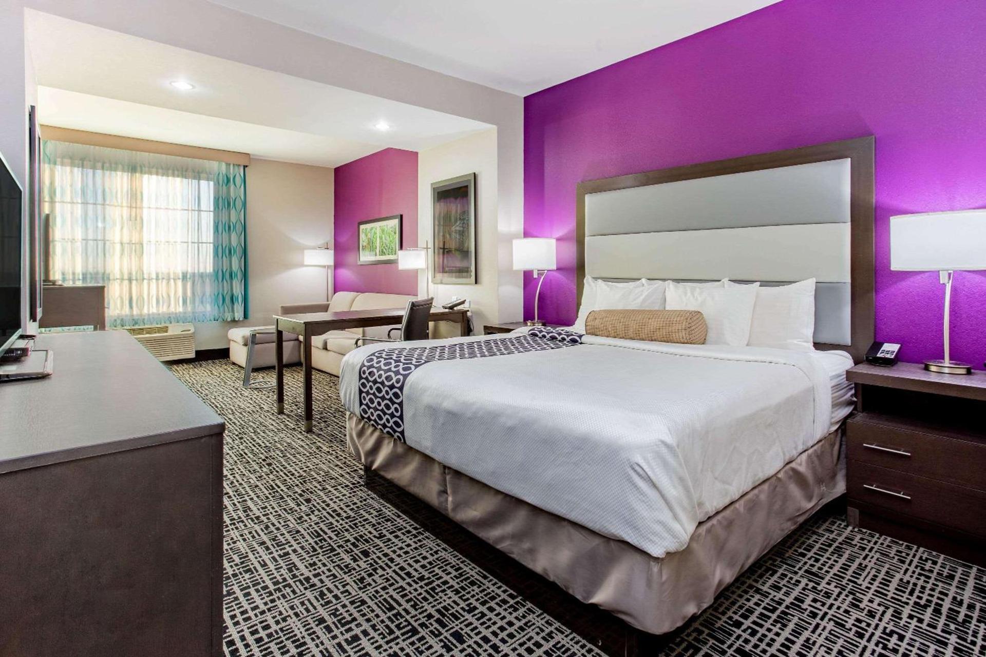 La Quinta by Wyndham Springfield IL photo 47
