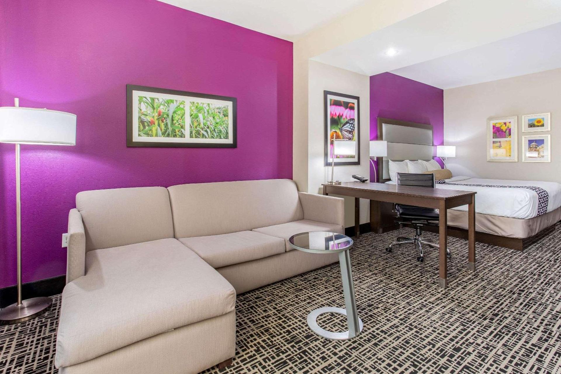 La Quinta by Wyndham Springfield IL photo 52