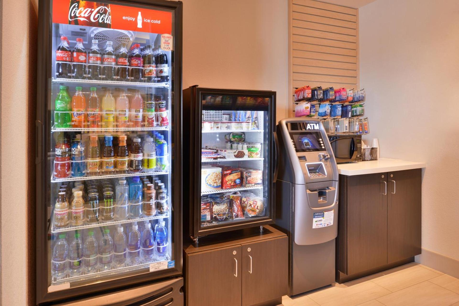 Holiday Inn Express & Suites - Olathe West by IHG photo 16