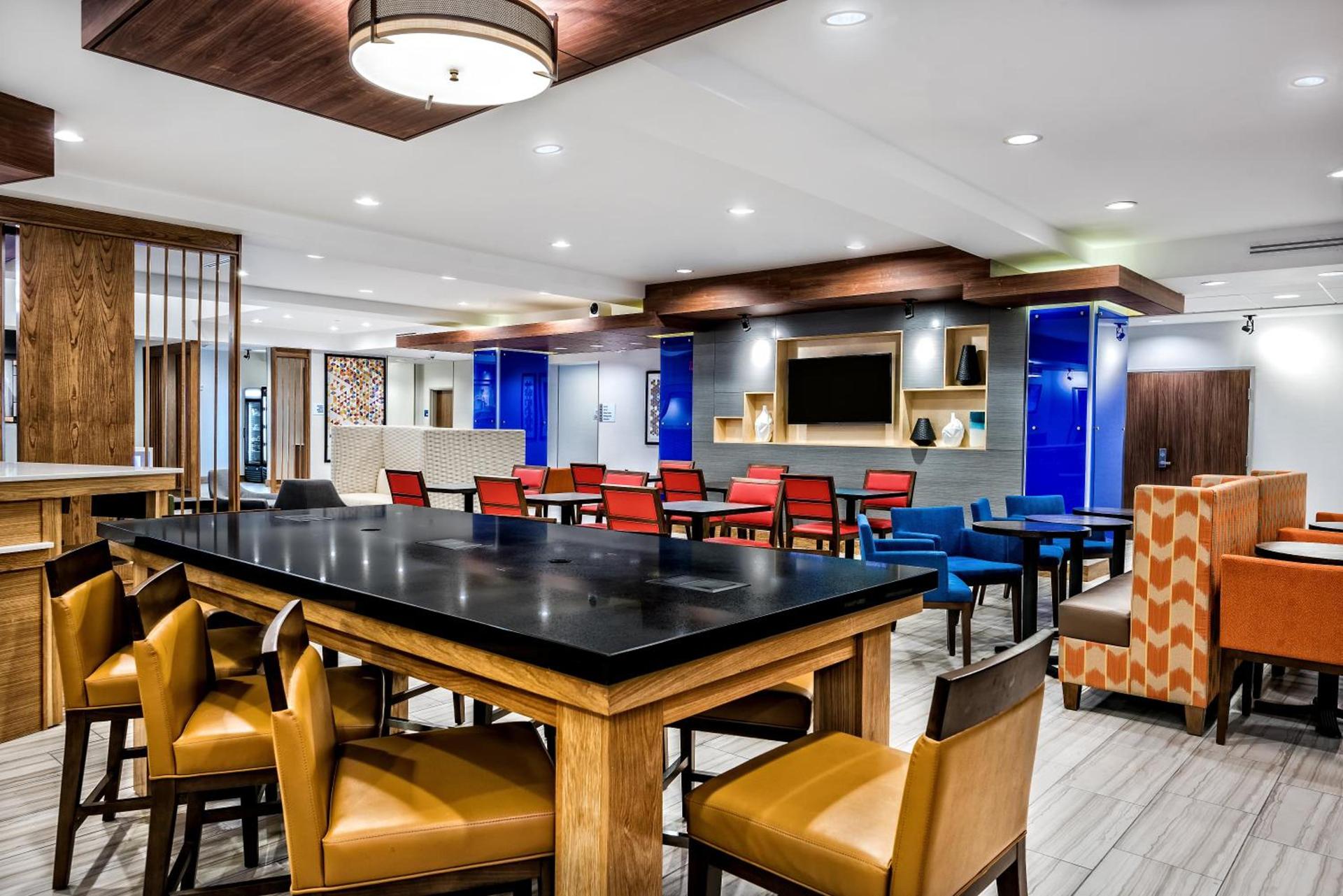 Holiday Inn Express & Suites Austin - Round Rock Area by IHG photo 42