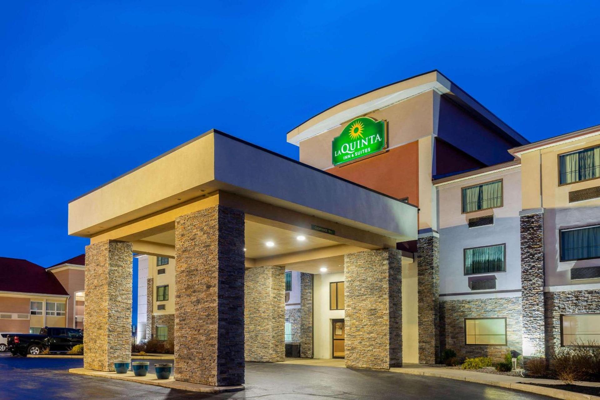 La Quinta by Wyndham Batavia photo 3