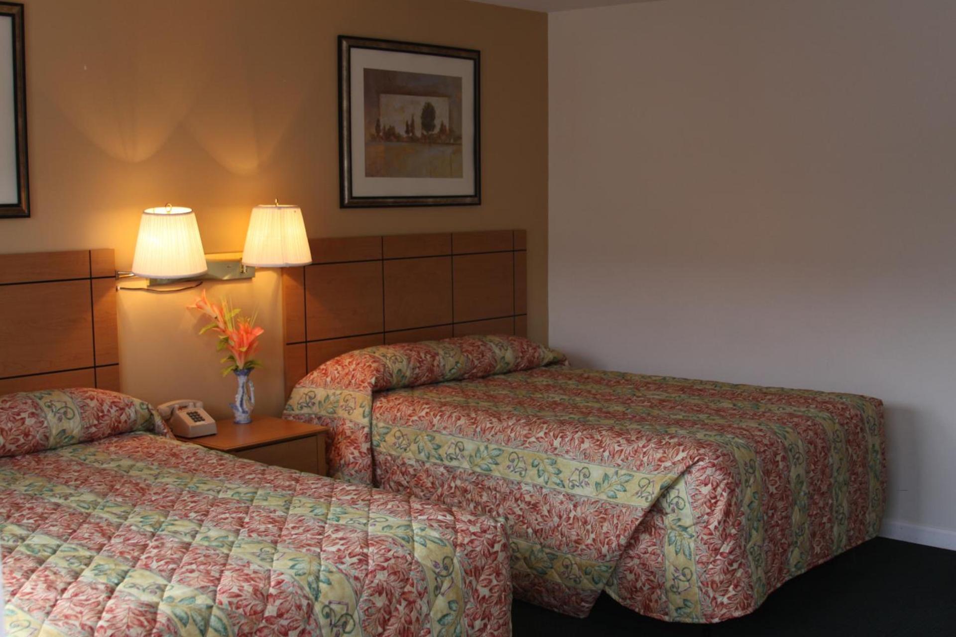 New Relax Inn Bridgeview photo 13