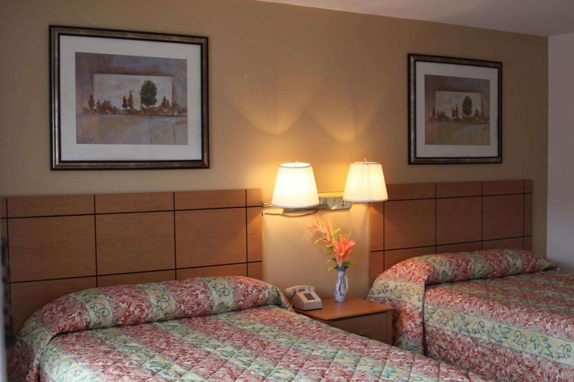 New Relax Inn Bridgeview photo 7