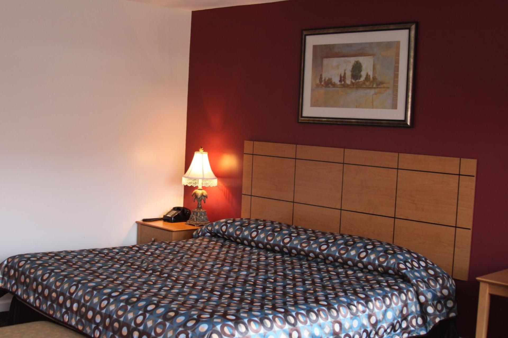 New Relax Inn Bridgeview photo 10