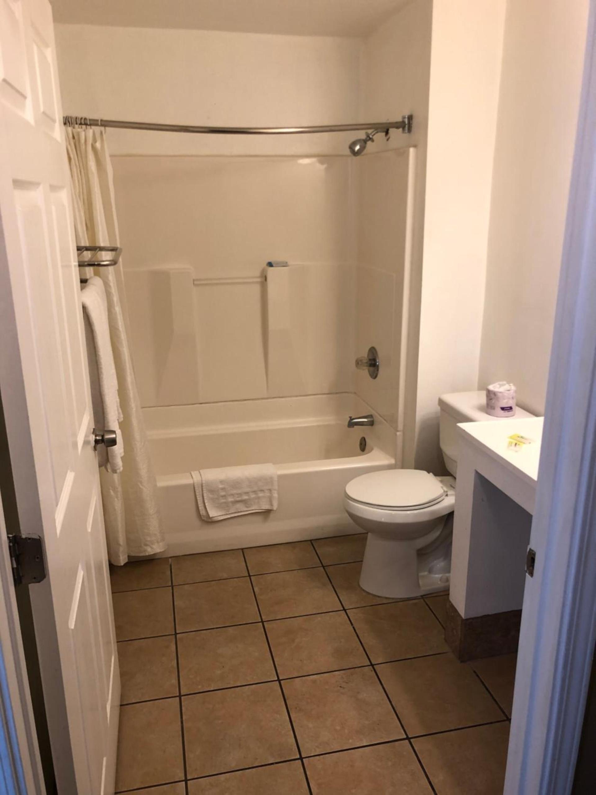 Haven Inn of Chico photo 28