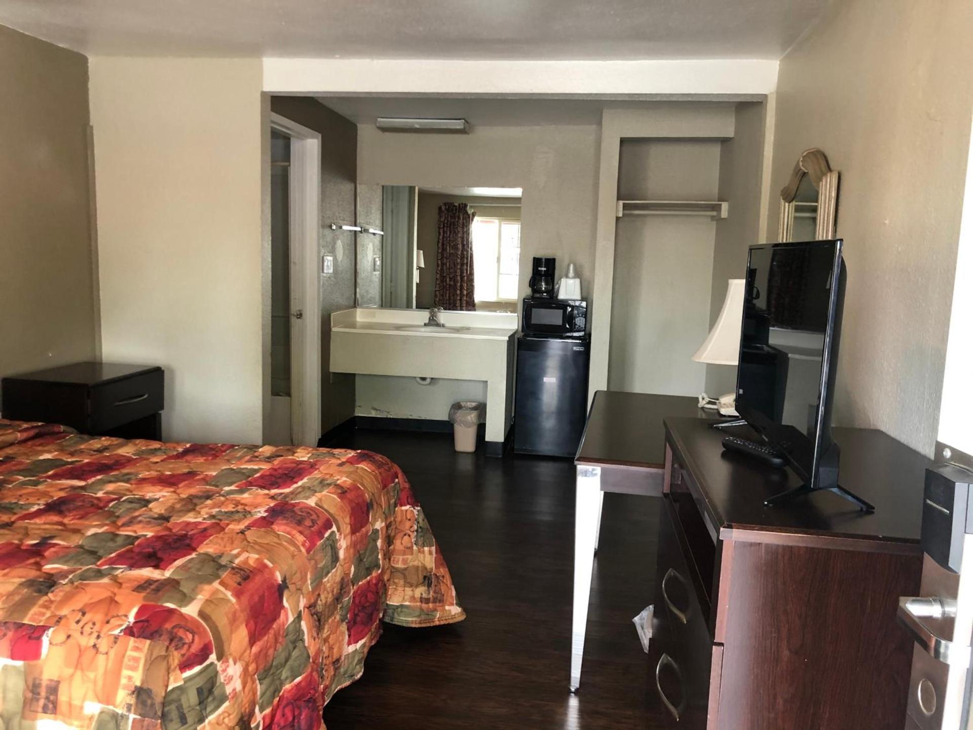 Haven Inn of Chico photo 14