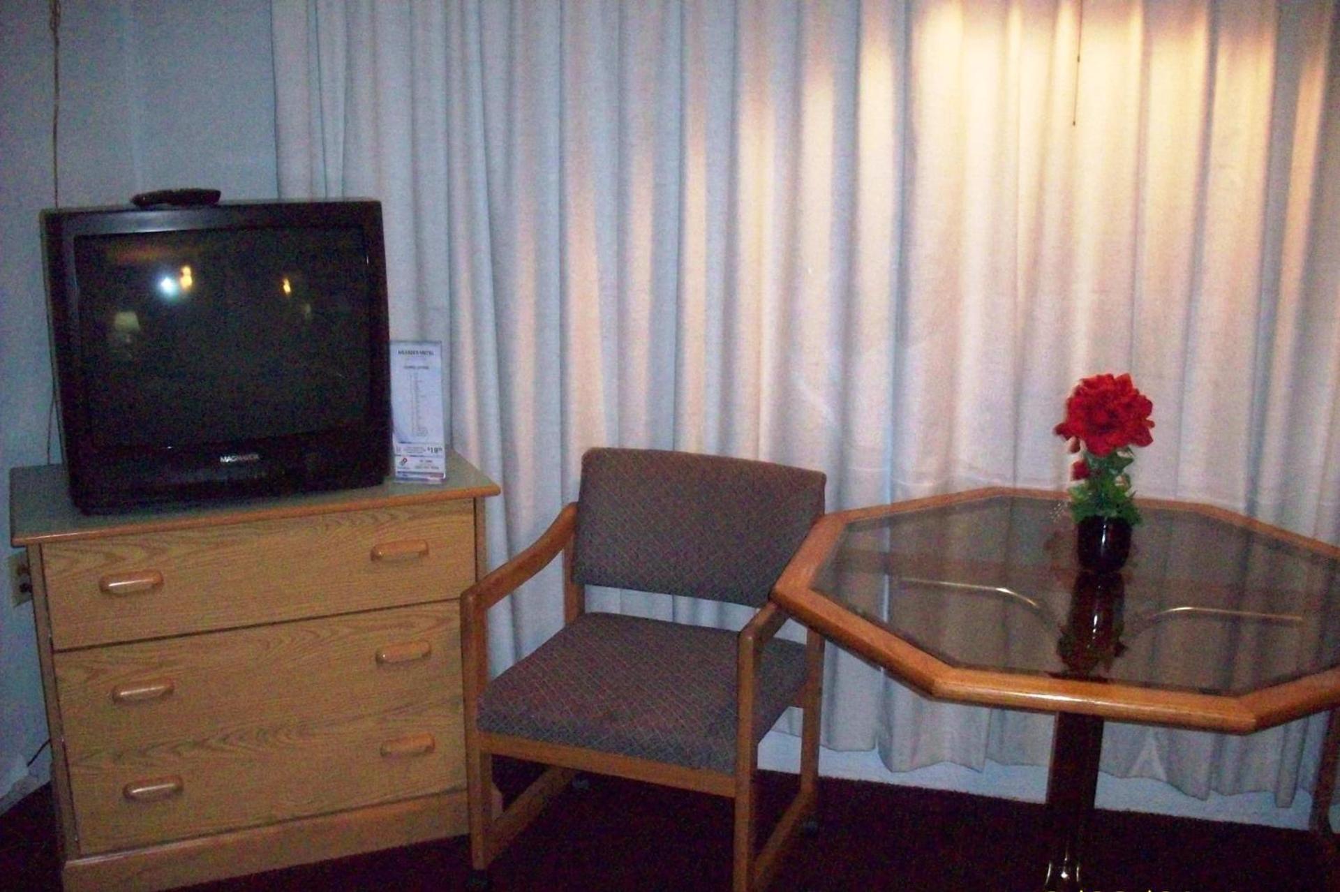 Hilander Motel photo 6