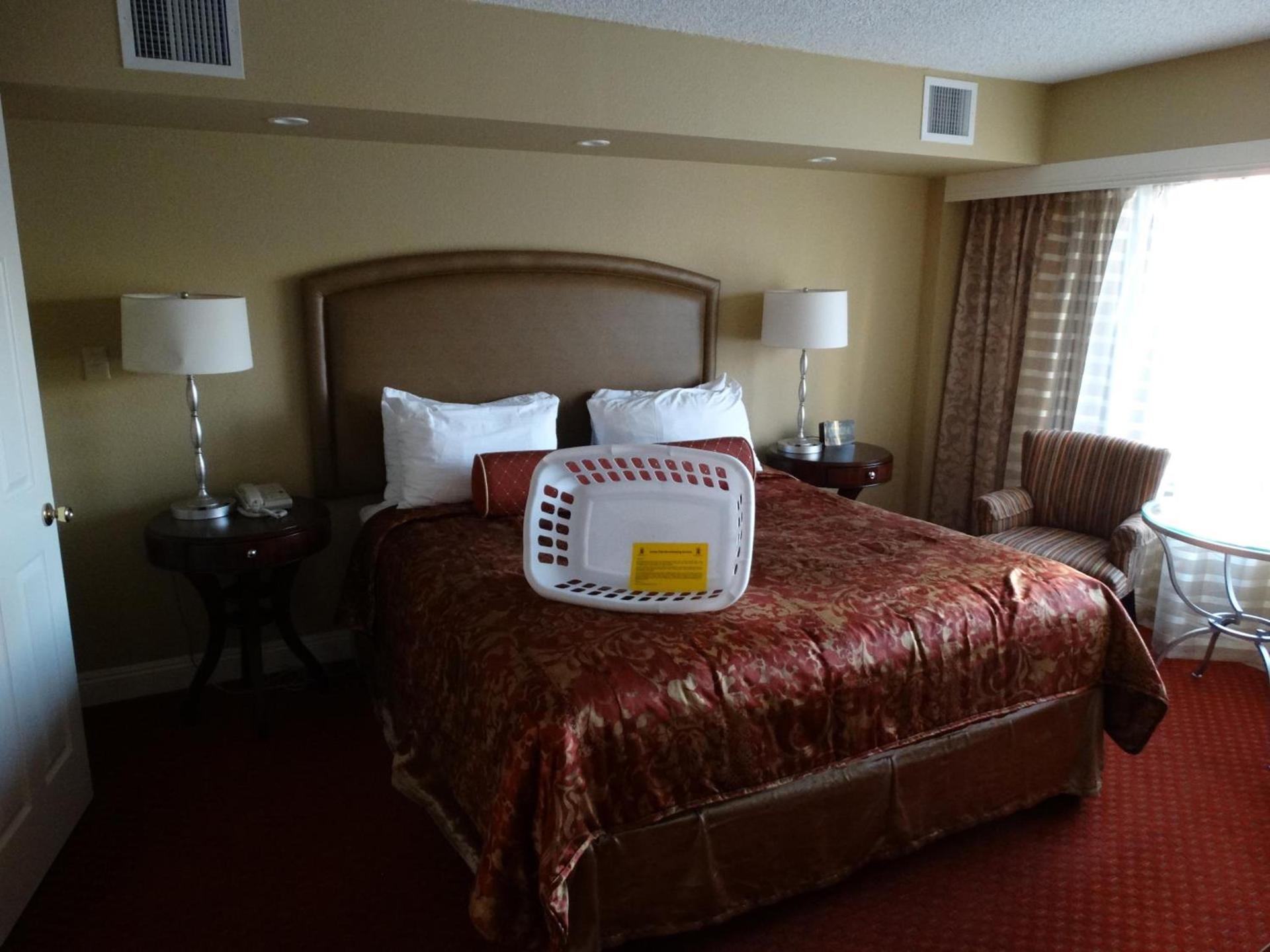 Suites at Jockey Club (No Resort Fee) photo 11
