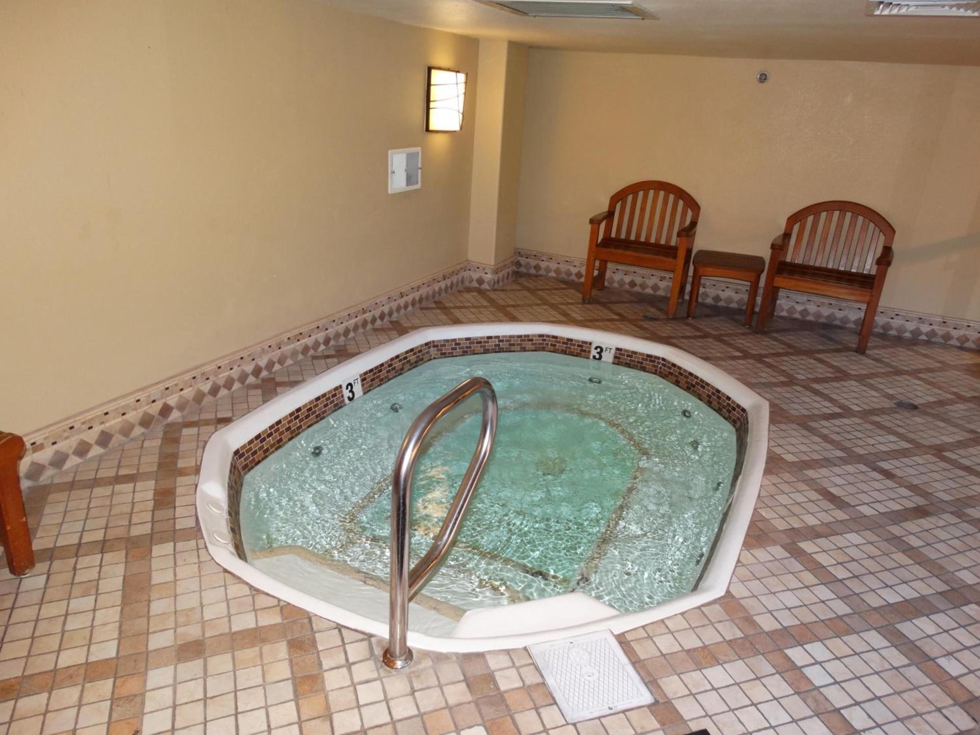 Suites at Jockey Club (No Resort Fee) photo 54