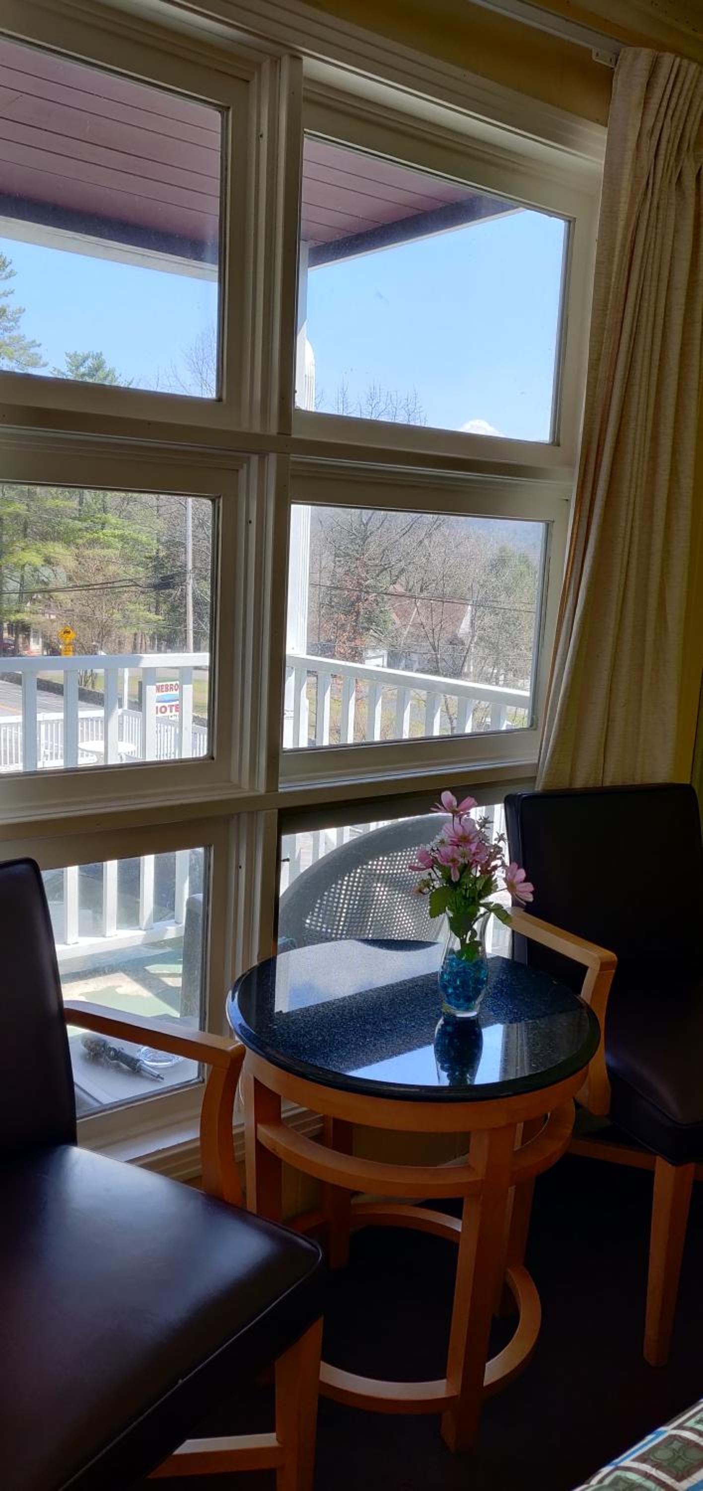 Pinebrook Motel photo 4
