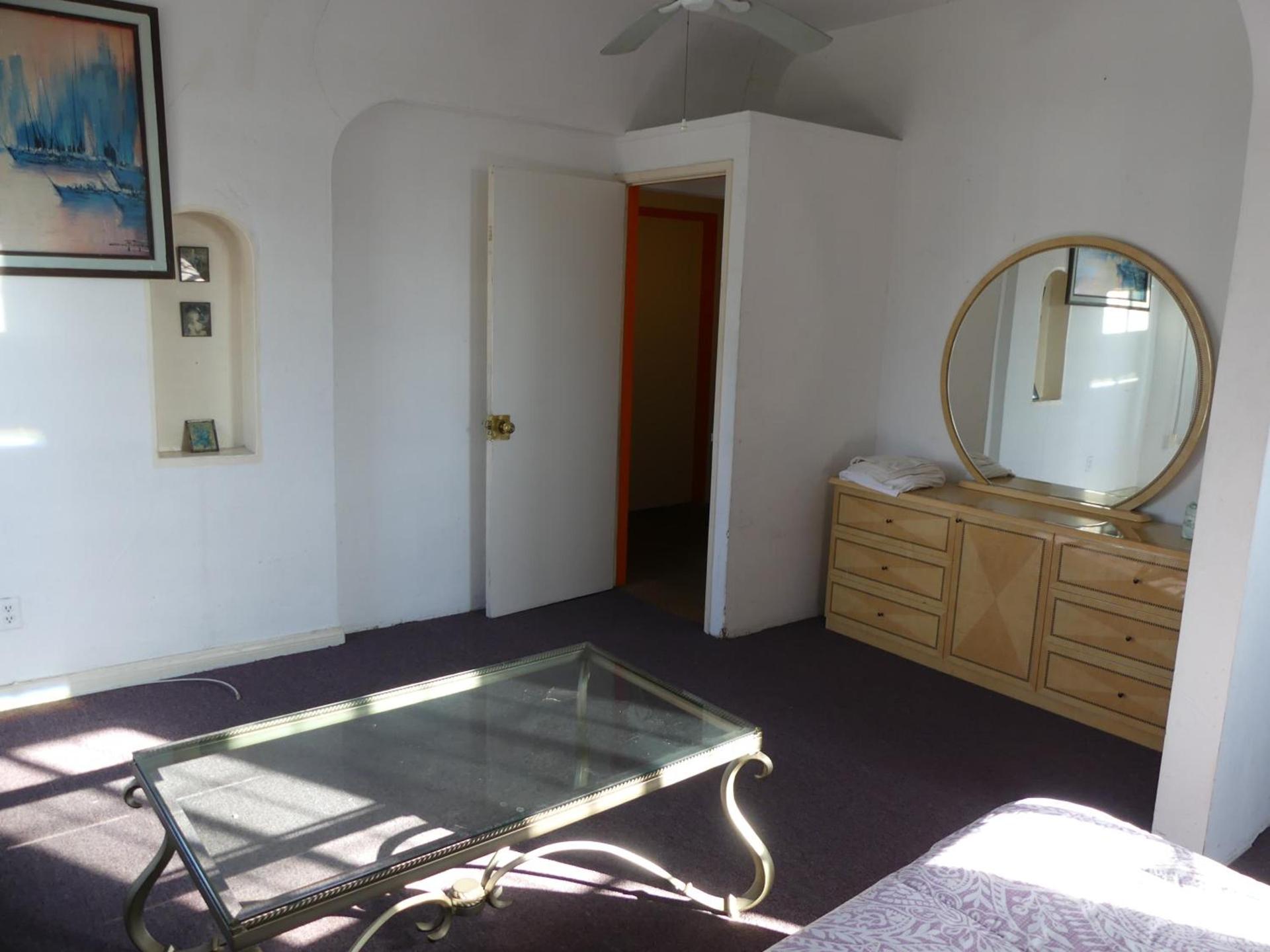 Wilshire Orange Hotel photo 7