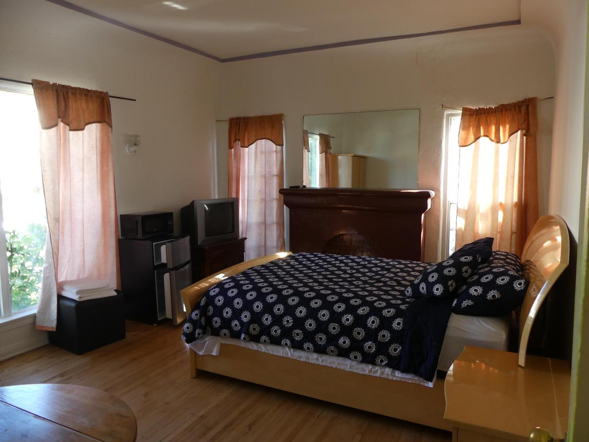 Wilshire Orange Hotel photo 20