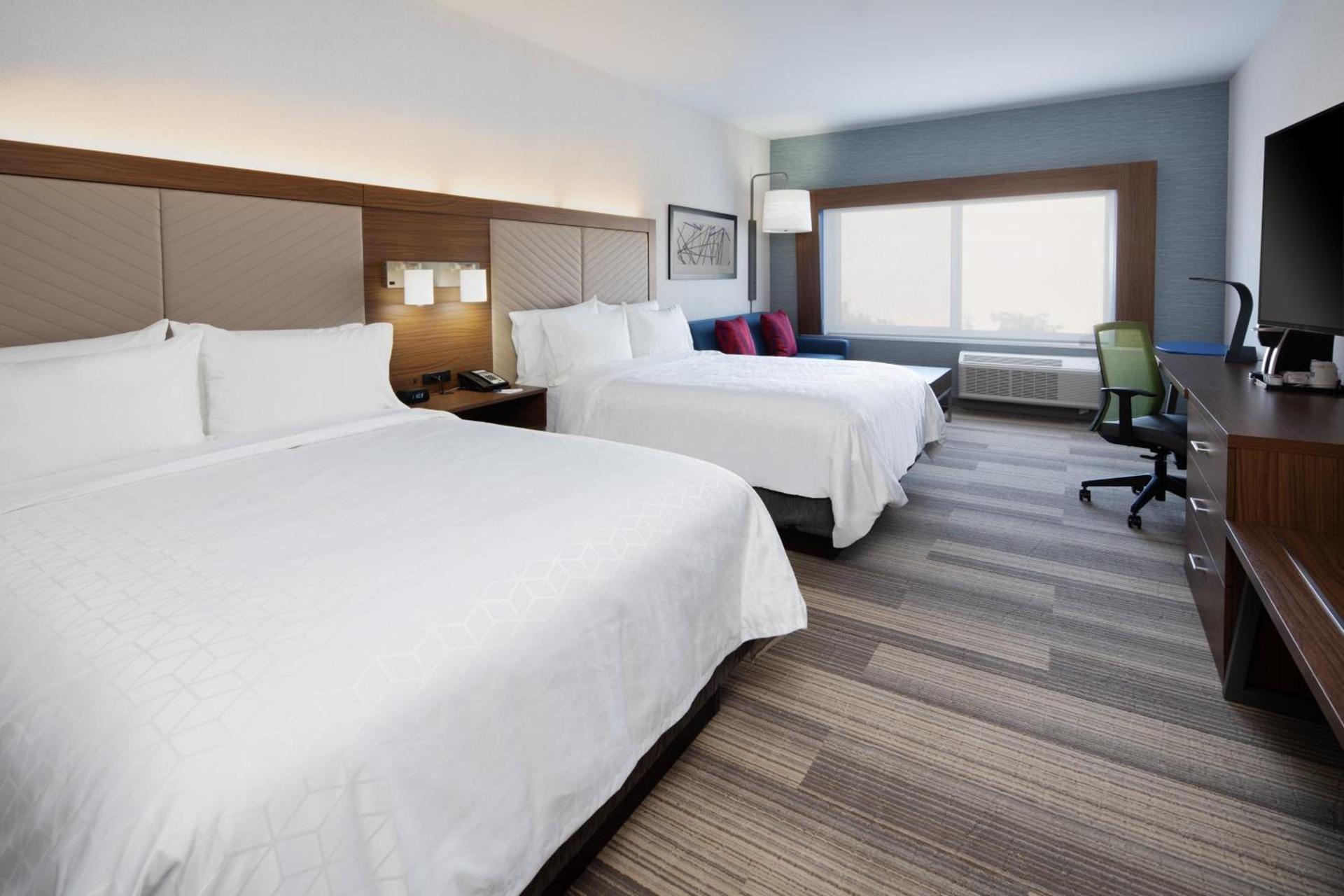 Holiday Inn Express & Suites - Murrieta by IHG photo 19
