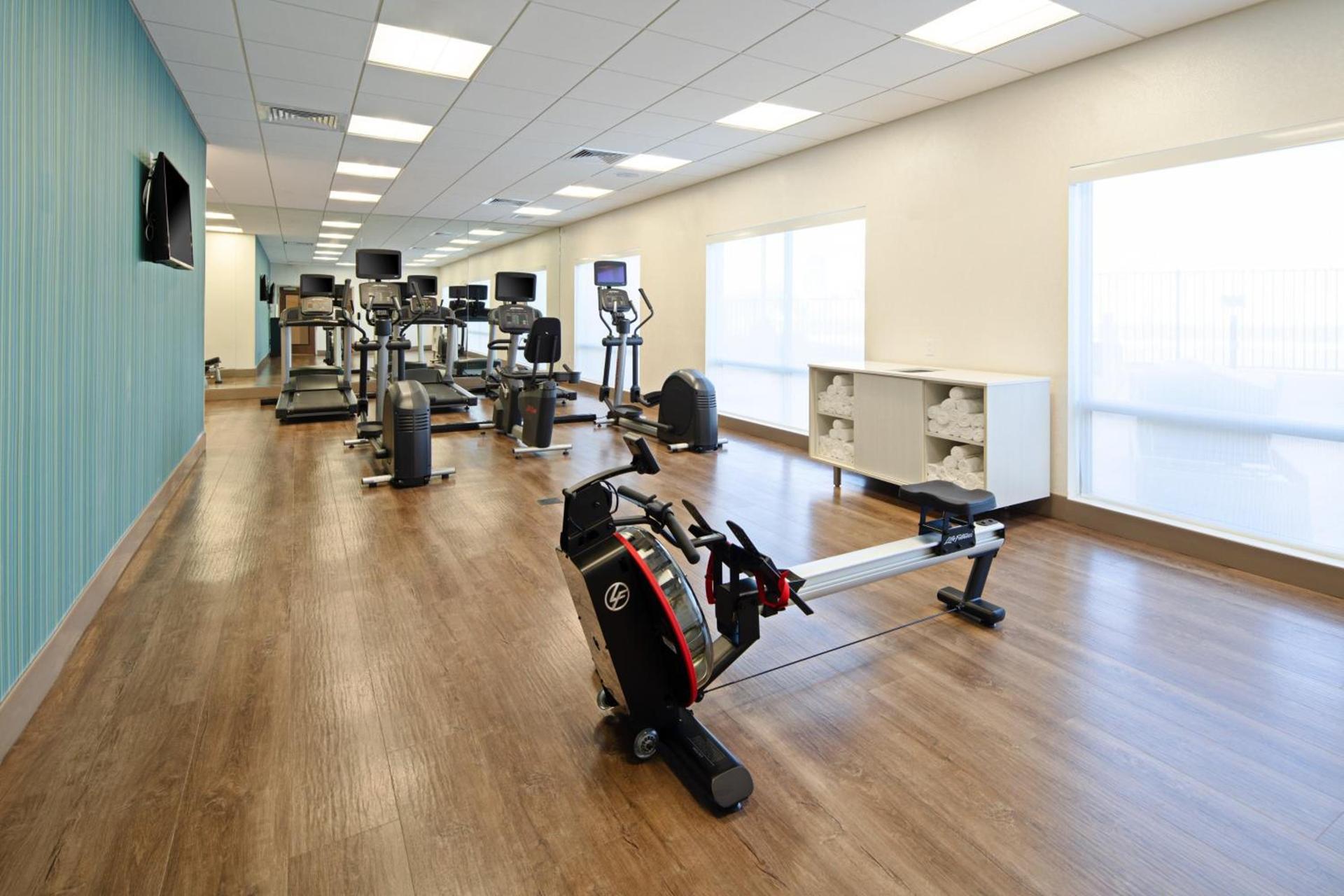 Holiday Inn Express & Suites - Murrieta by IHG photo 6