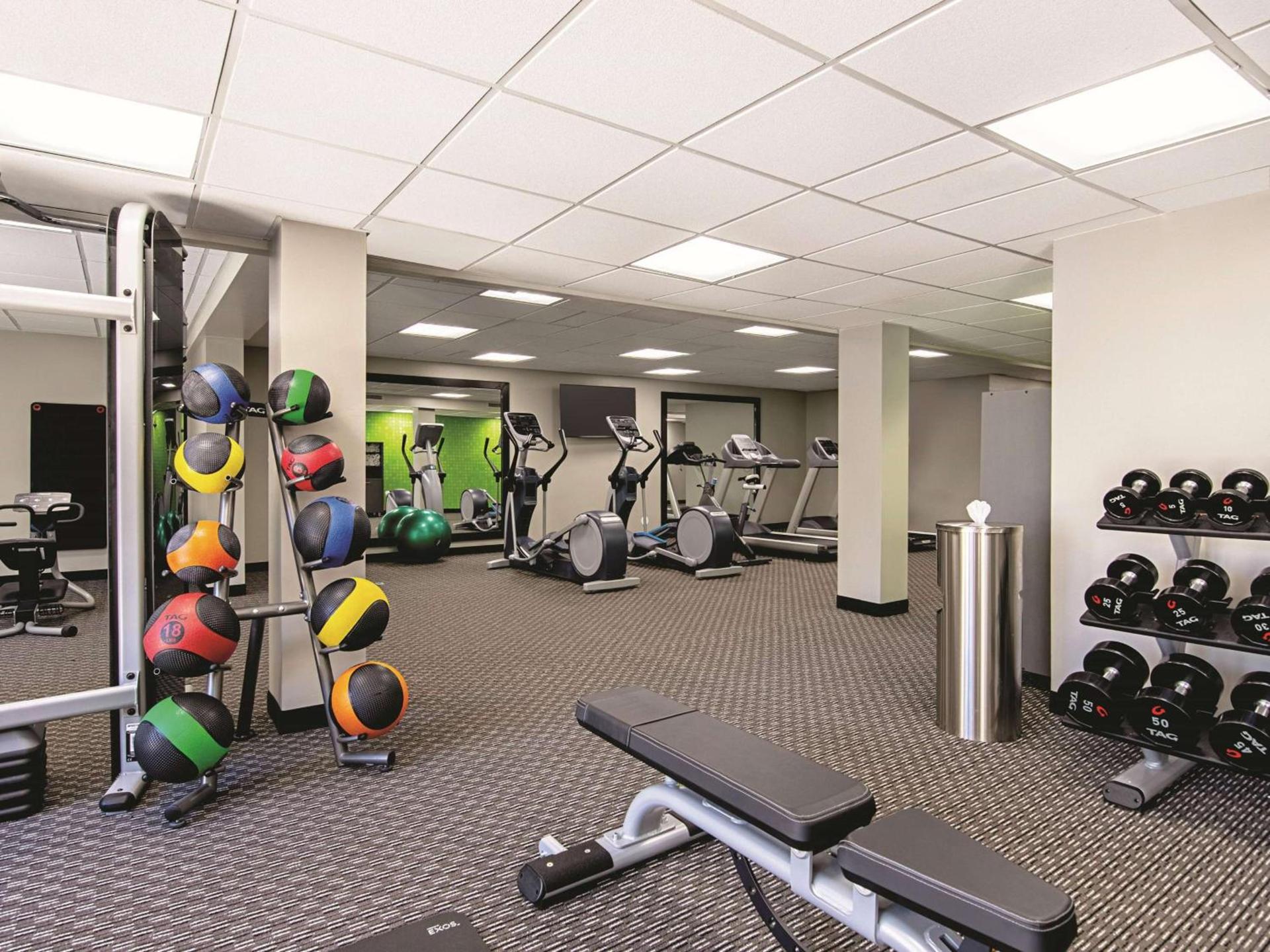 La Quinta by Wyndham Boston-Andover photo 8